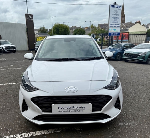 Hyundai i10 HATCHBACK in Down