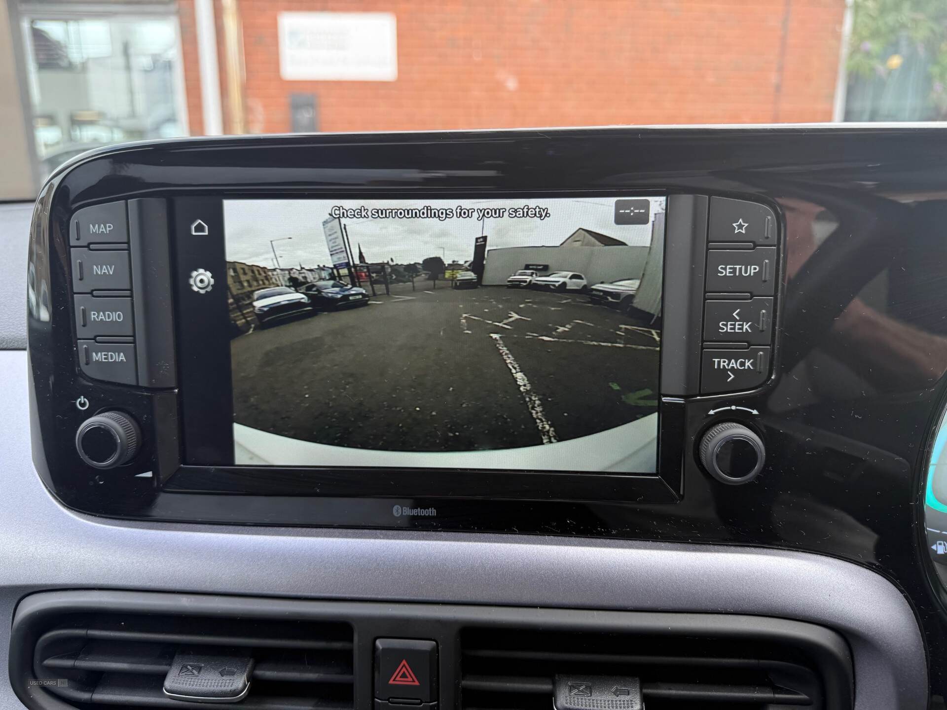 Hyundai i10 HATCHBACK in Down