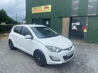 Hyundai i20 HATCHBACK in Down