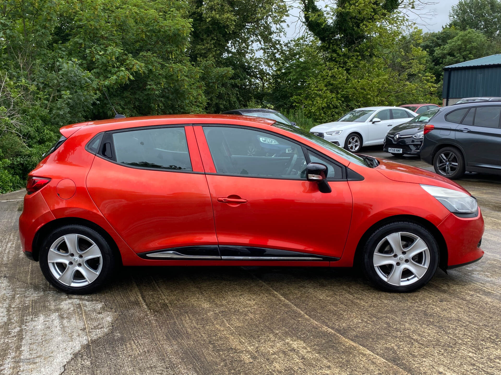 Renault Clio DIESEL HATCHBACK in Antrim