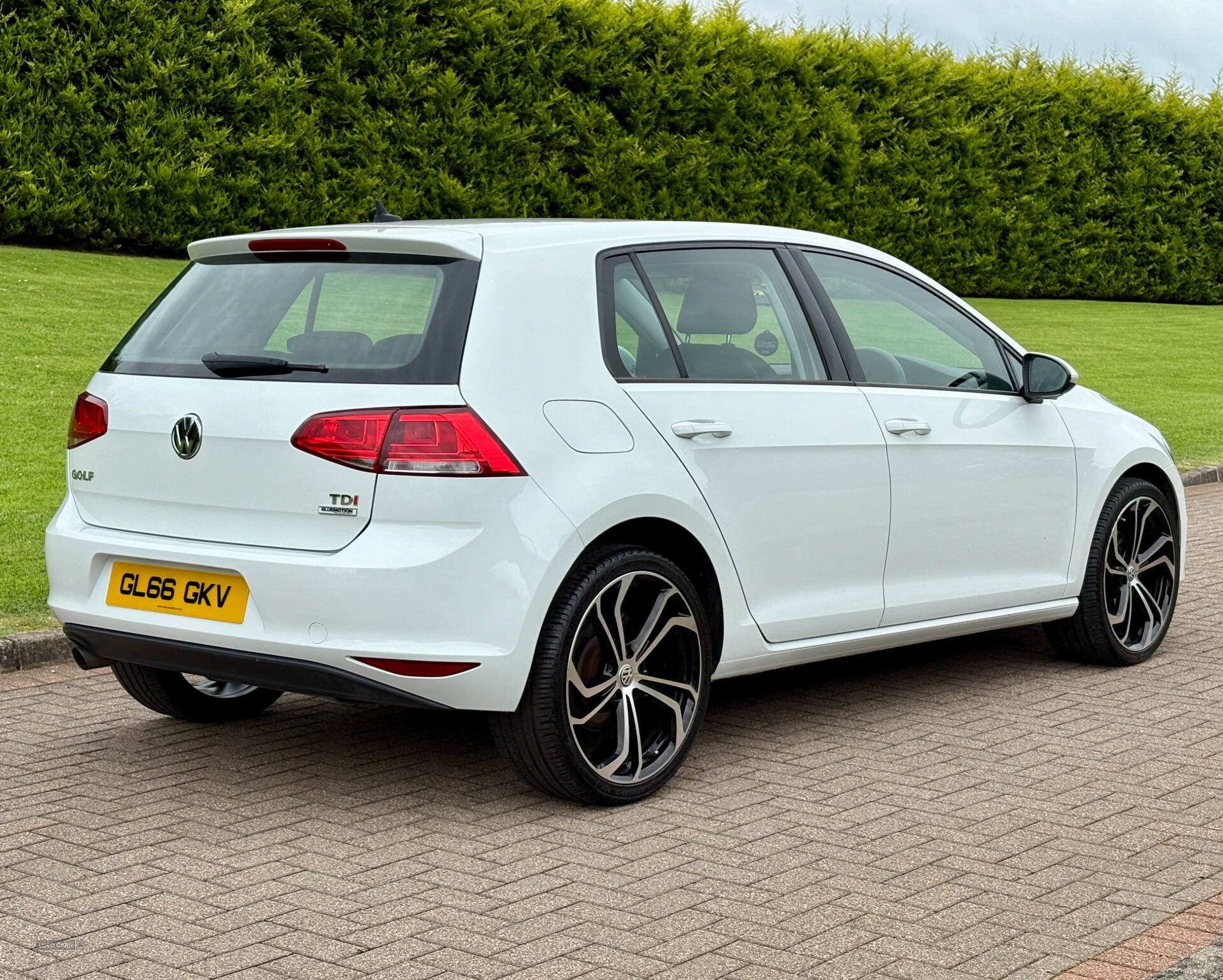 Nov 2016 Volkswagen Golf 1.6 TDI 110 S 5dr