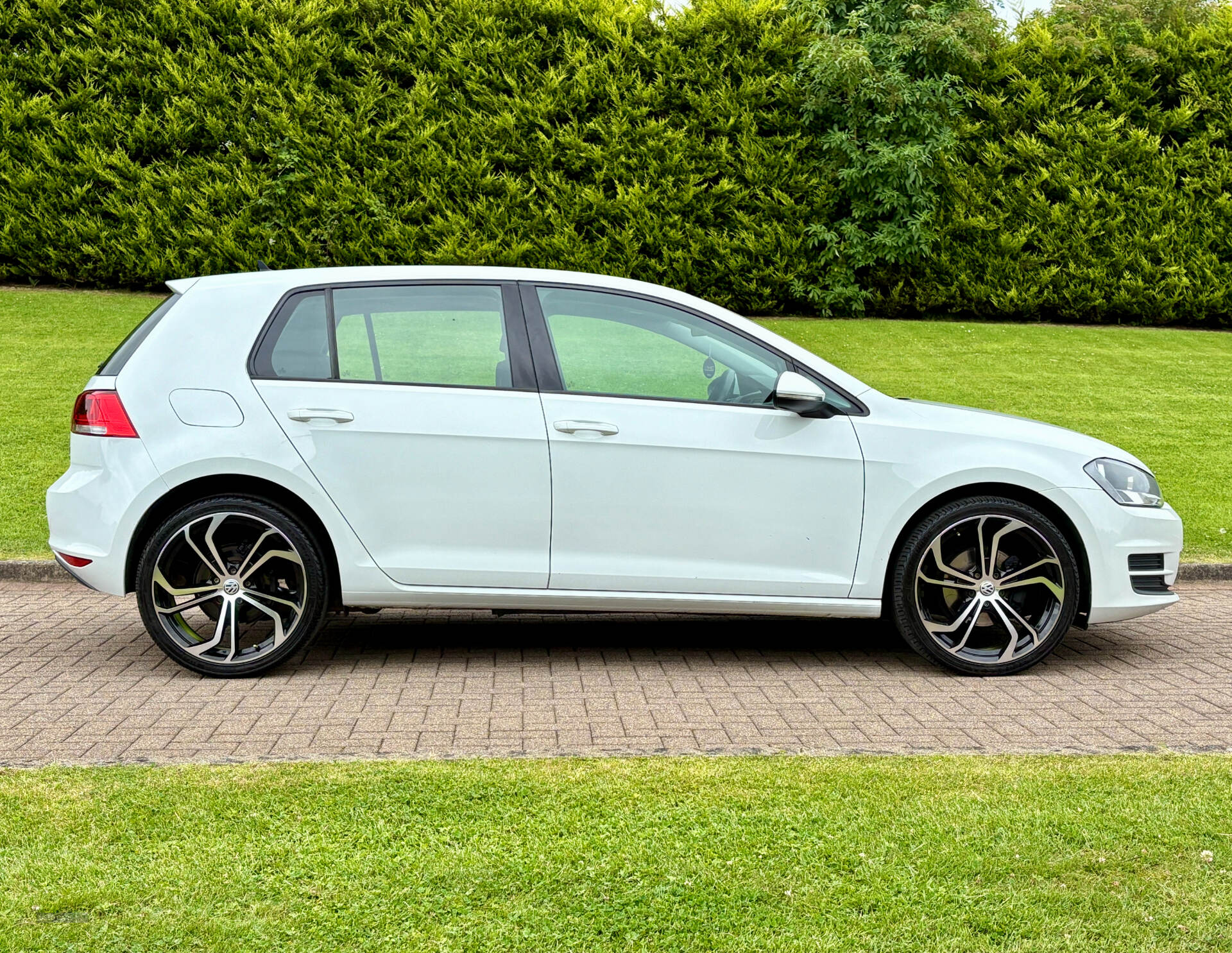 Nov 2016 Volkswagen Golf 1.6 TDI 110 S 5dr