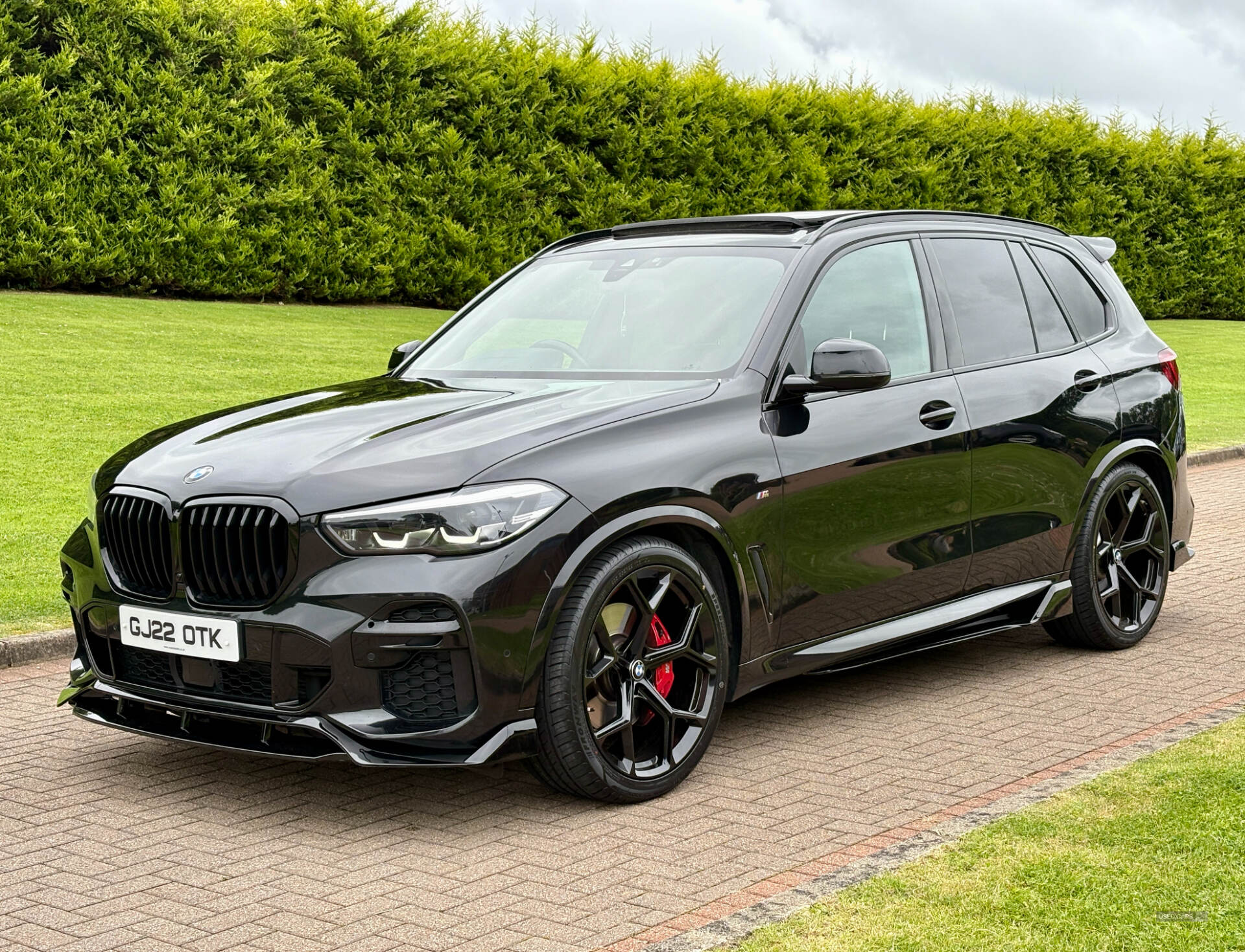 Mar 2022 BMW X5 xDrive30d MHT M Sport 5dr Auto