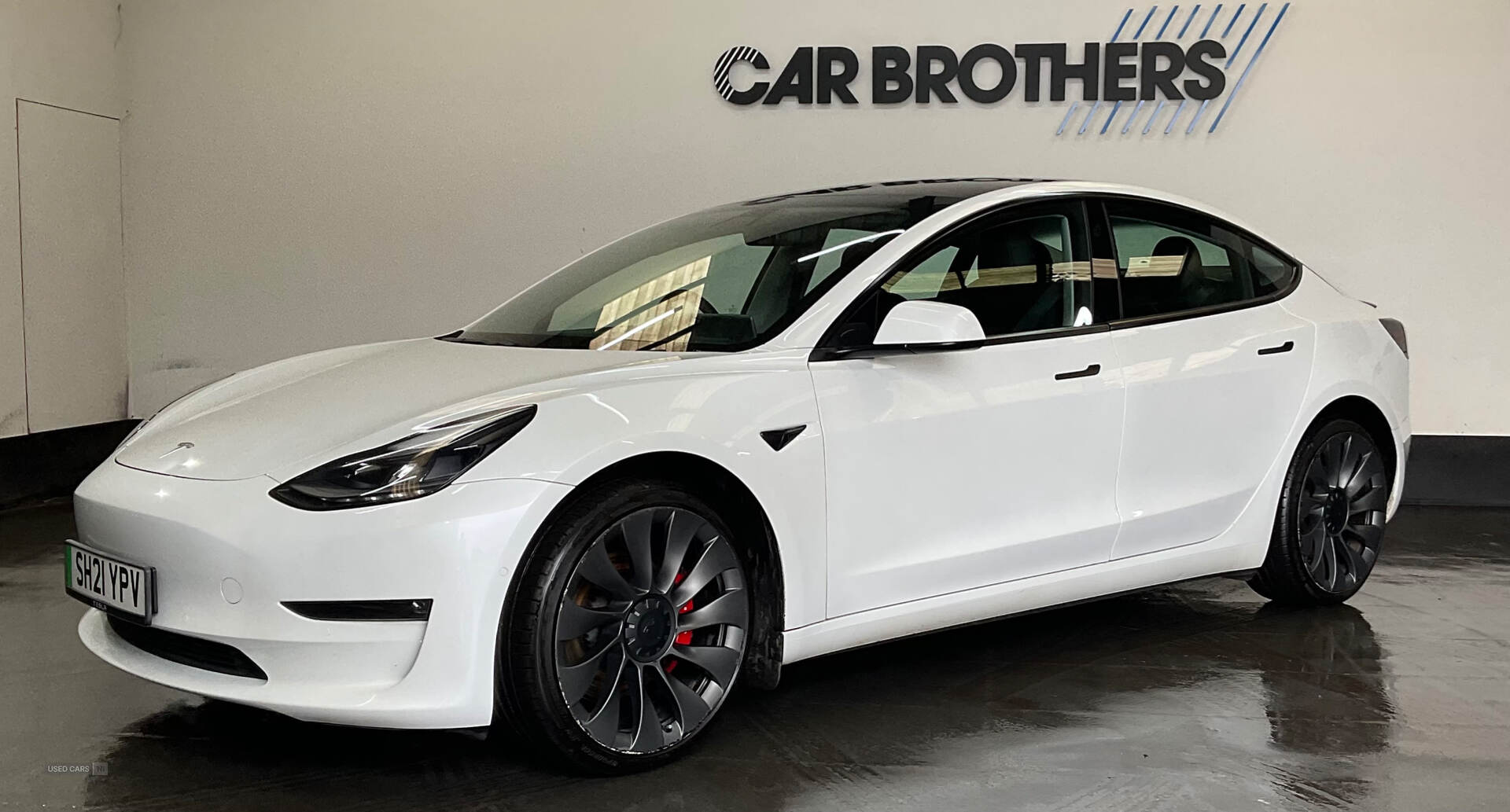 Jun 2021 TESLA Model 3 Performance AWD 4dr [Performance Upgrade] Auto
