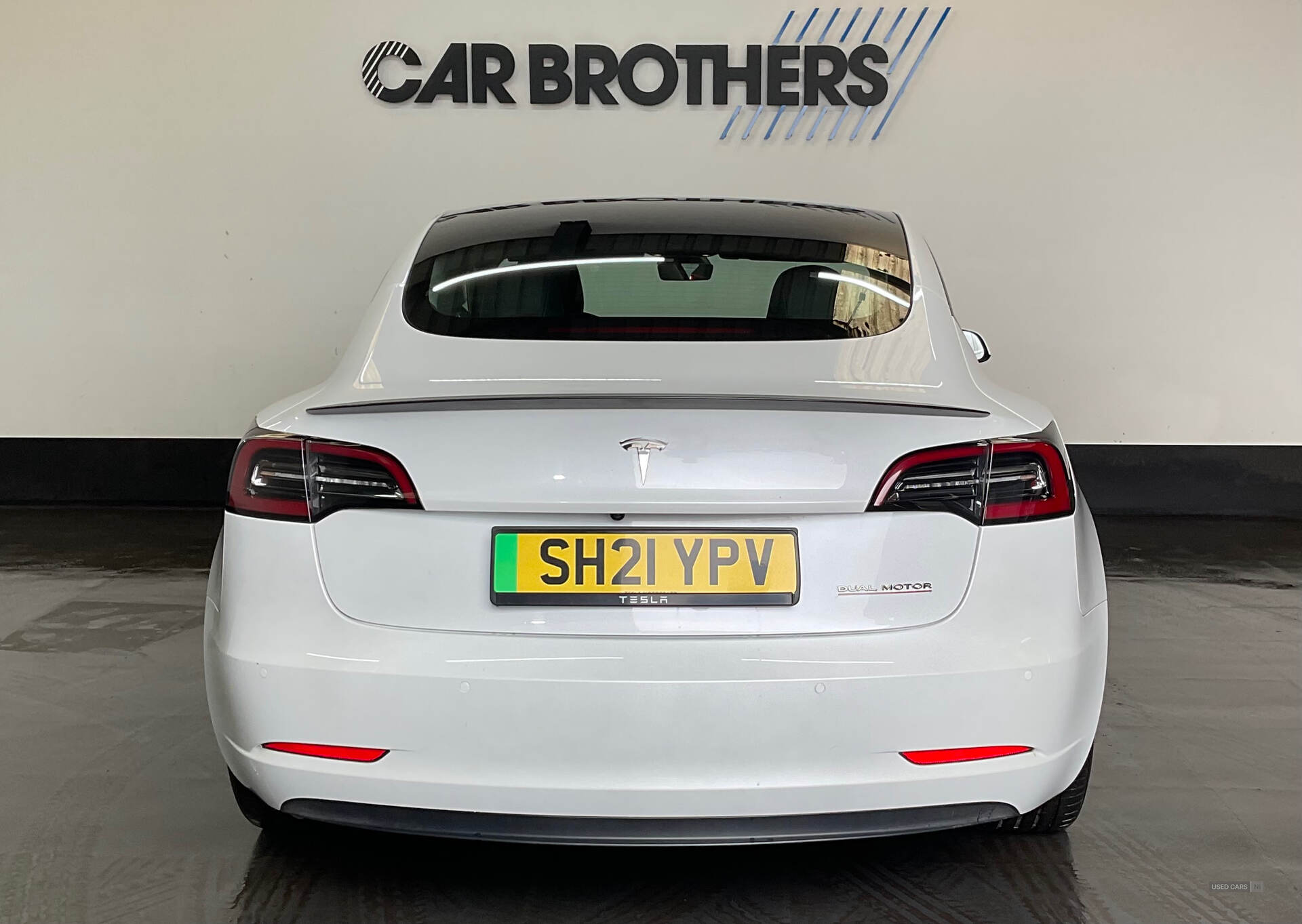Jun 2021 TESLA Model 3 Performance AWD 4dr [Performance Upgrade] Auto