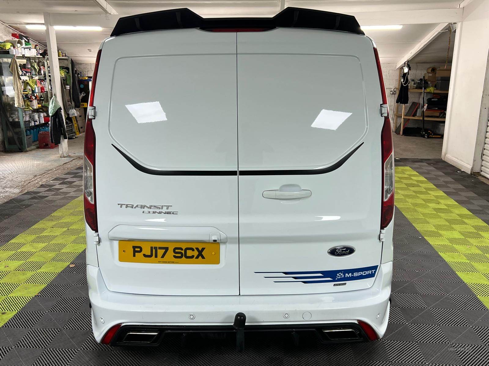 Mar 2017 Ford Transit Connect 1.5 TDCi 120ps Limited Van