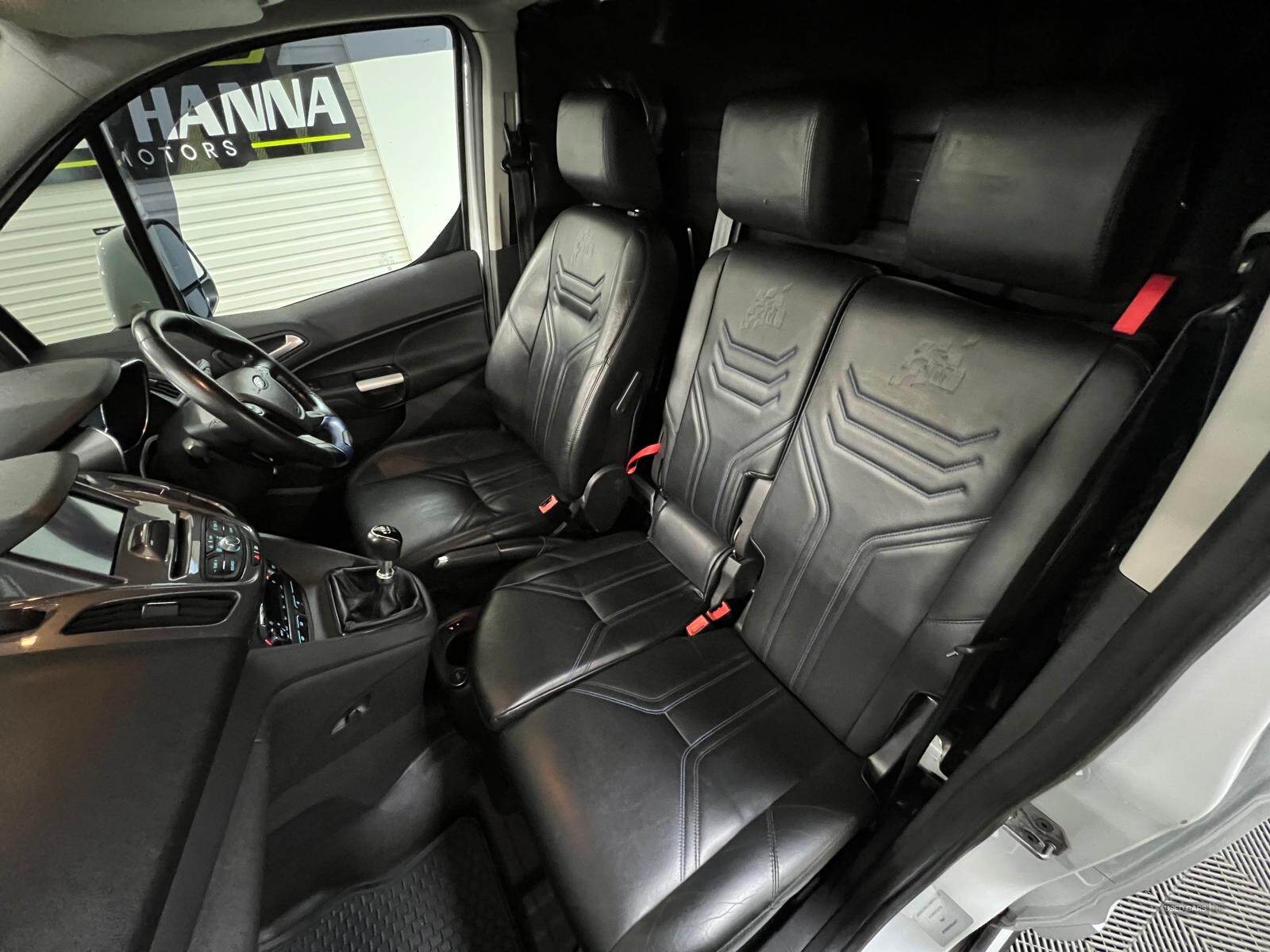 Mar 2017 Ford Transit Connect 1.5 TDCi 120ps Limited Van