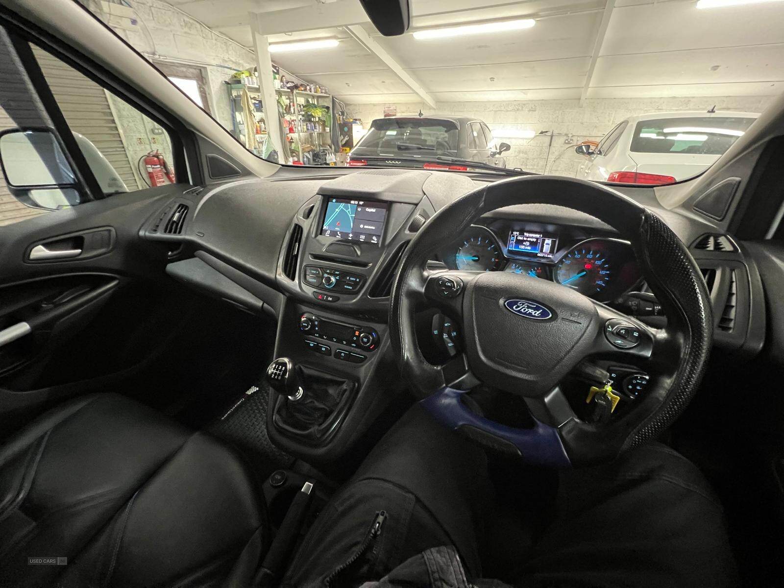 Mar 2017 Ford Transit Connect 1.5 TDCi 120ps Limited Van
