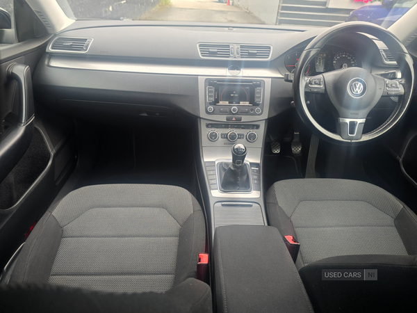 Volkswagen Passat DIESEL SALOON in Down