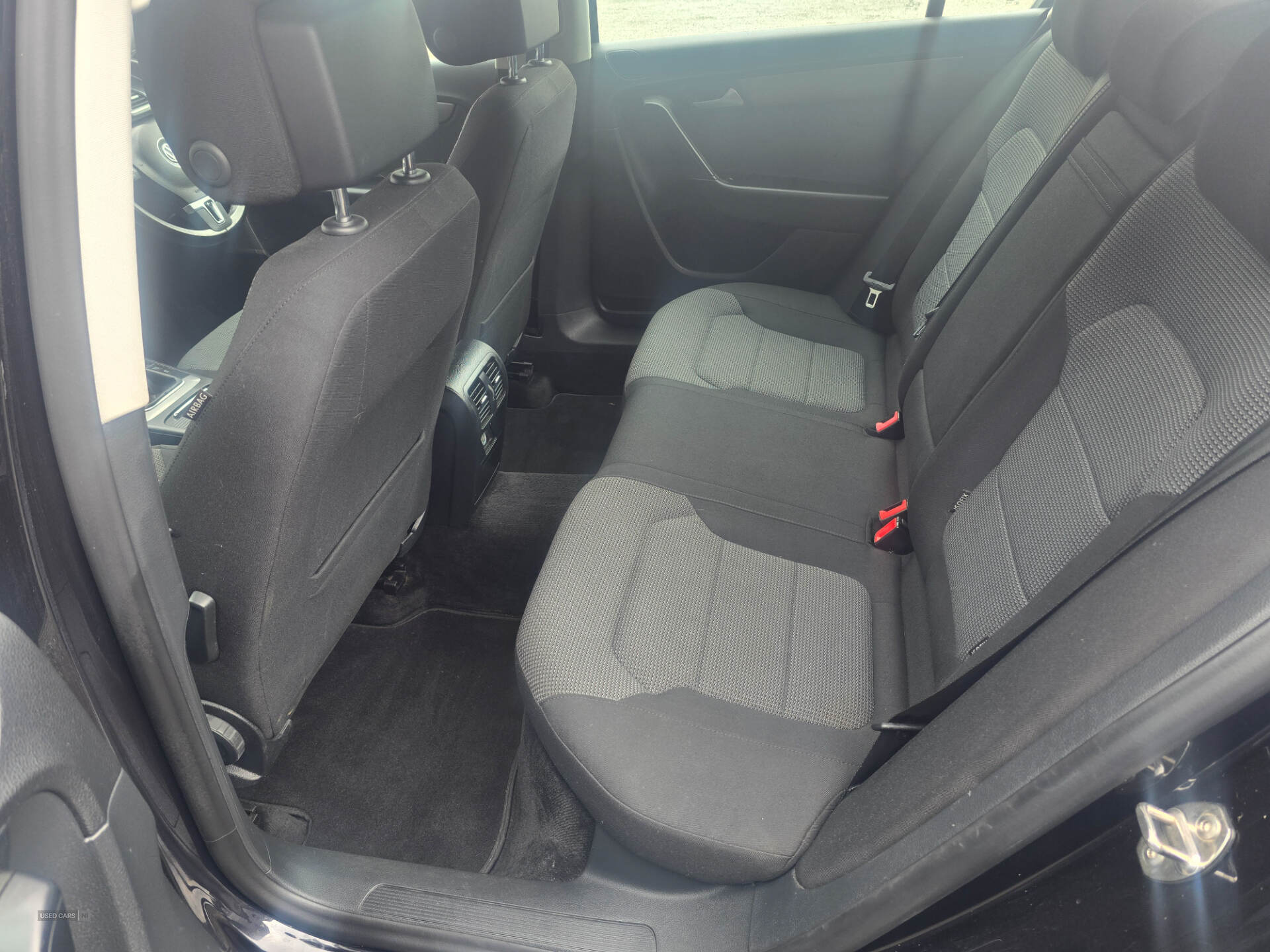 Volkswagen Passat DIESEL SALOON in Down