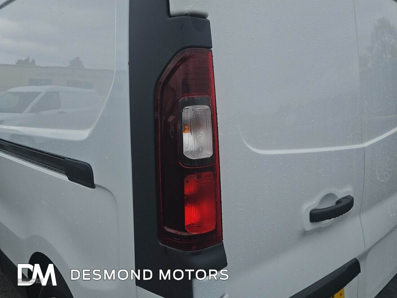 Dec 2018 Vauxhall Vivaro 2900 1.6CDTI 120PS Sportive H1 Van