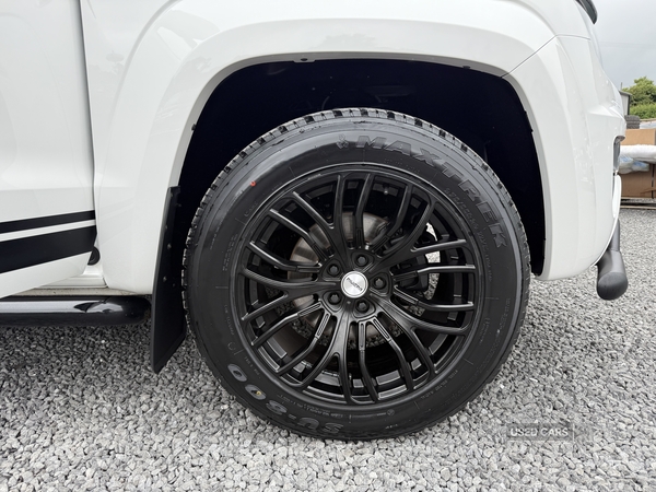 Volkswagen Amarok A33 SPECIAL EDITIONS in Tyrone