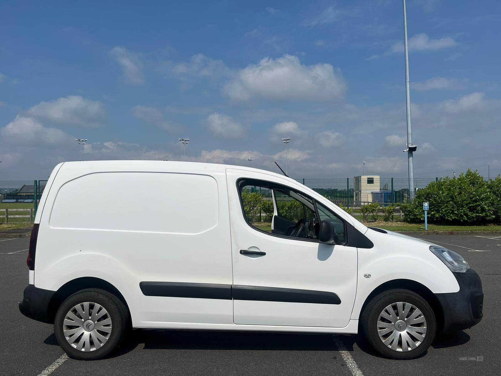 Jan 2017 Citroen Berlingo 1.6 BlueHDi 850Kg Enterprise 100ps