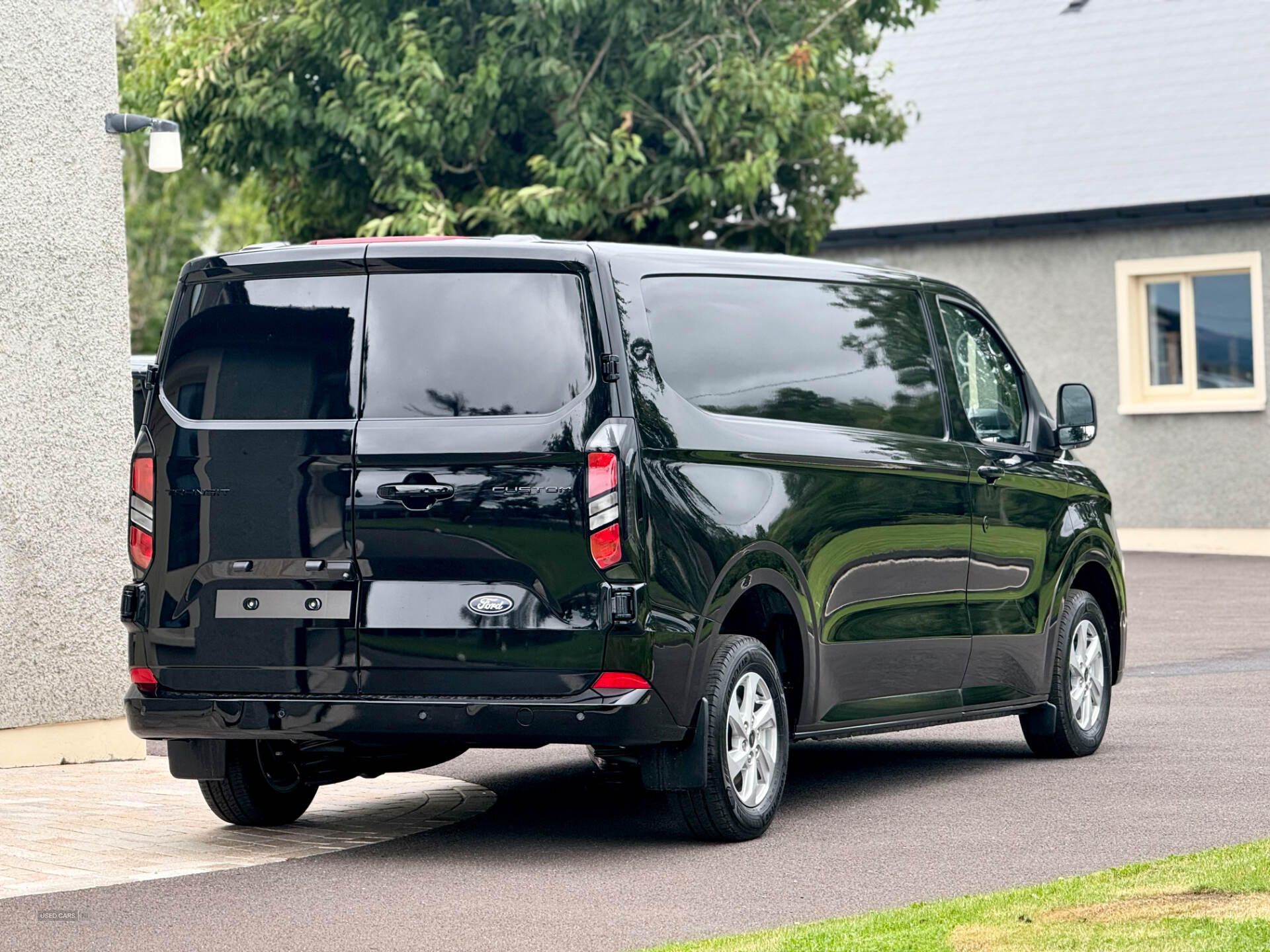 Ford Transit Custom 280 L2 DIESEL FWD in Fermanagh