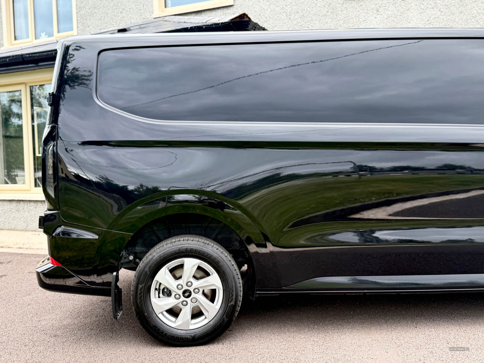 Ford Transit Custom 280 L2 DIESEL FWD in Fermanagh