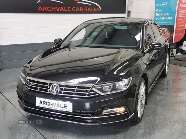 Volkswagen Passat DIESEL SALOON in Down