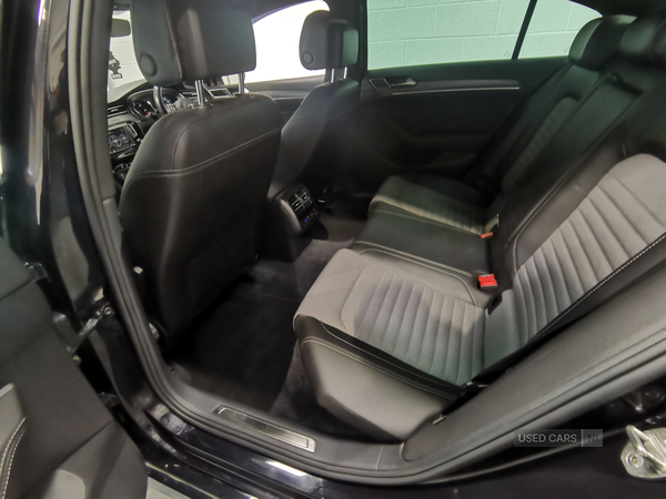 Volkswagen Passat DIESEL SALOON in Down