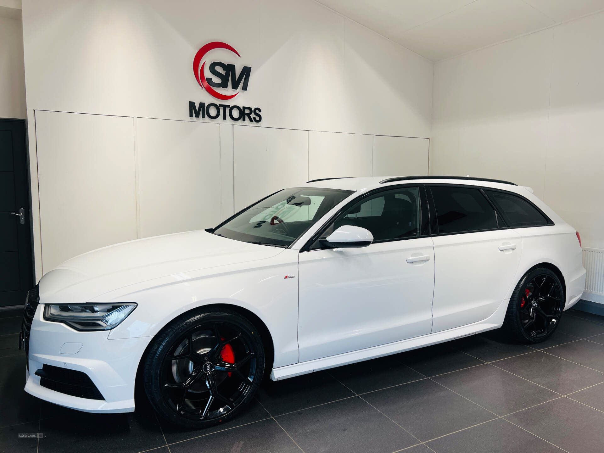 Audi A6 DIESEL AVANT in Antrim
