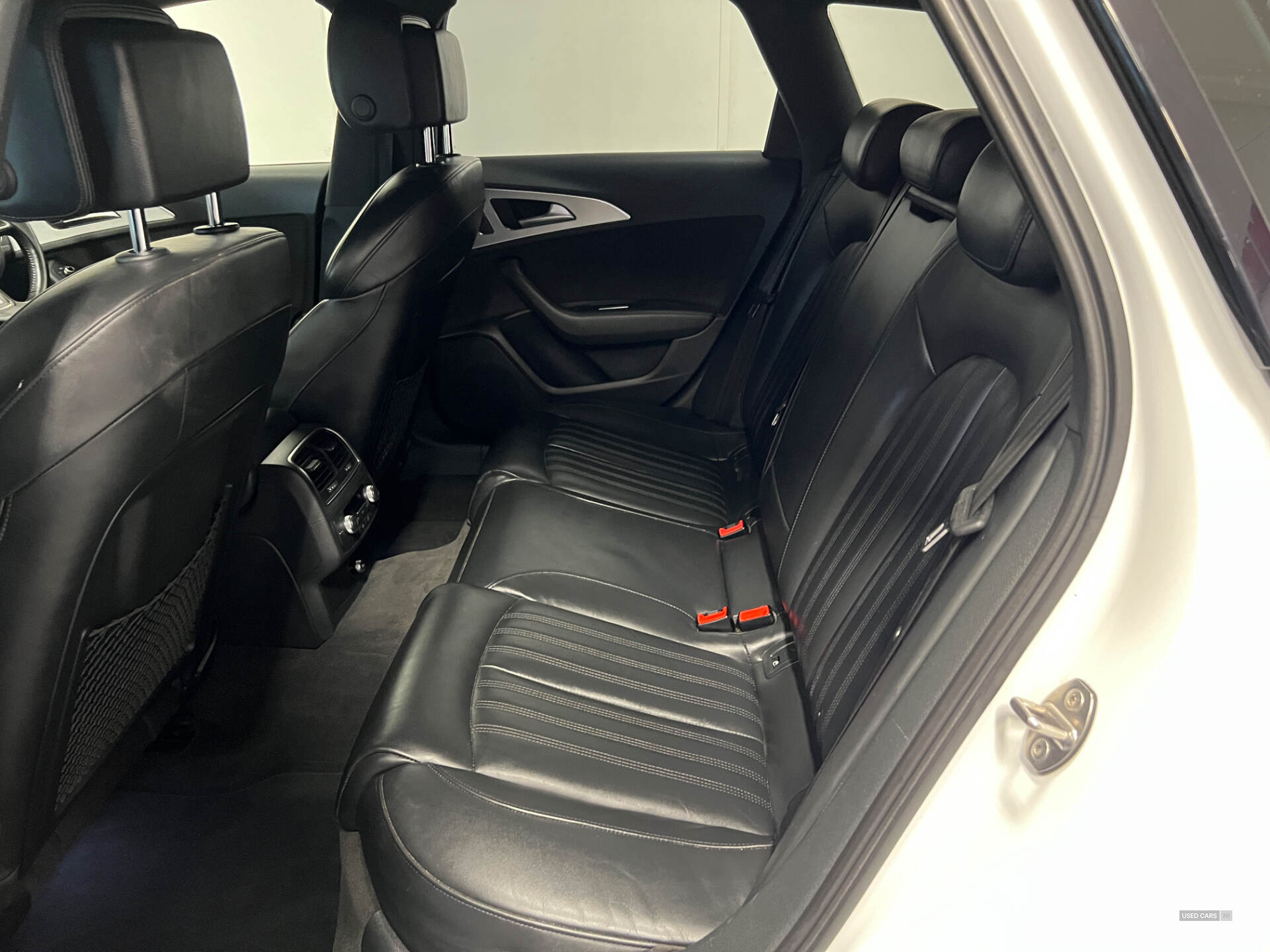 Audi A6 DIESEL AVANT in Antrim