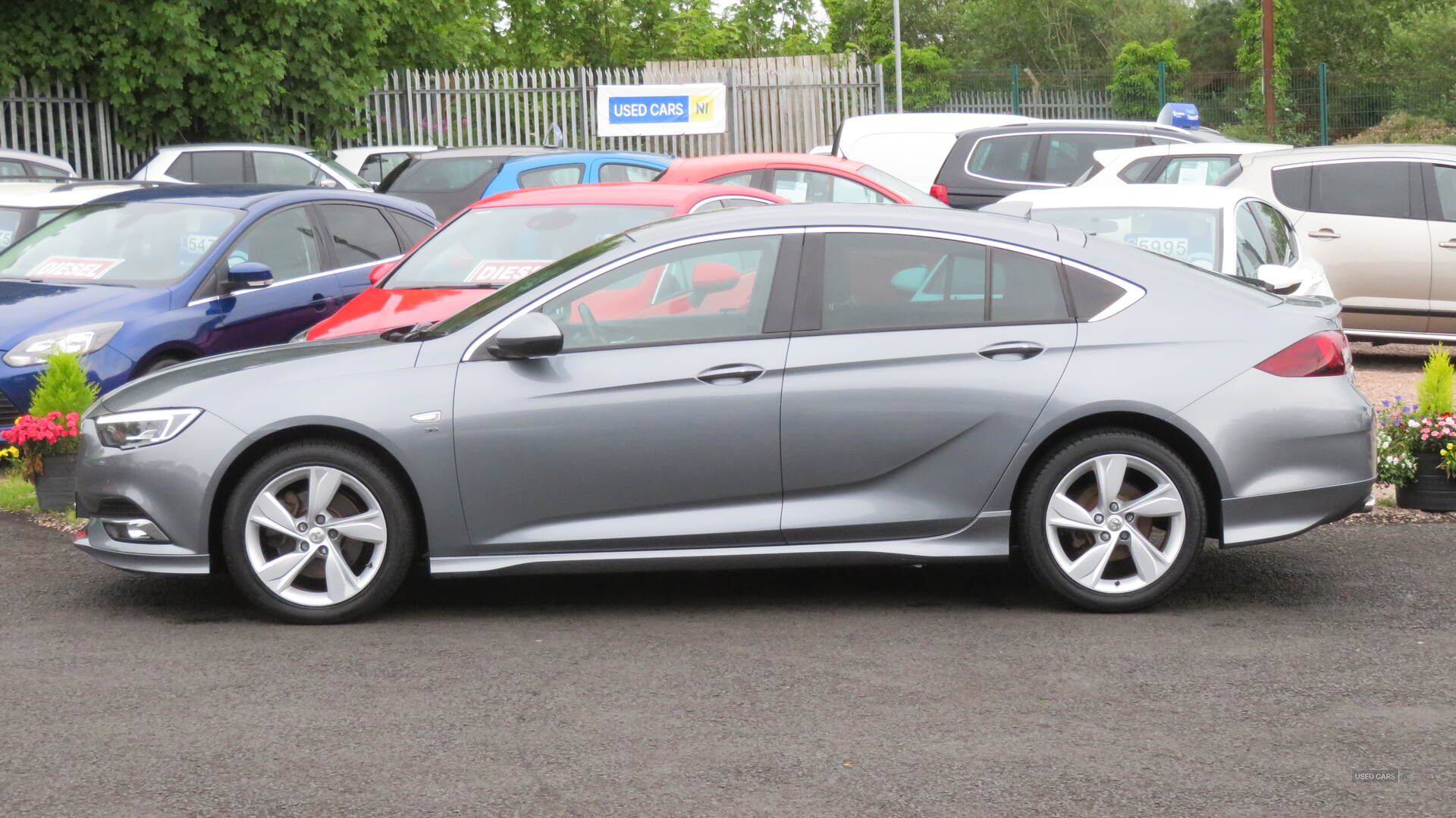 Vauxhall Insignia DIESEL GRAND SPORT in Derry / Londonderry