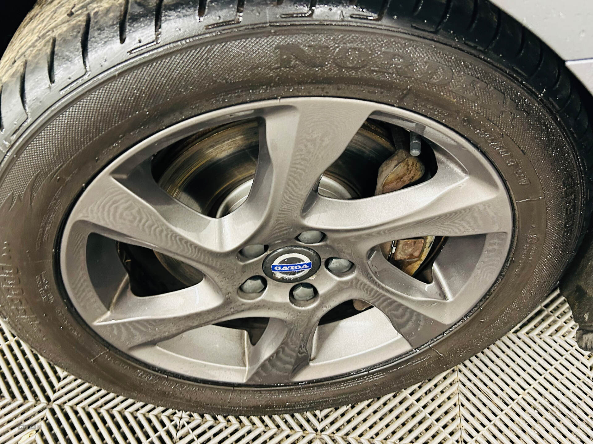 Volvo V40 DIESEL HATCHBACK in Antrim