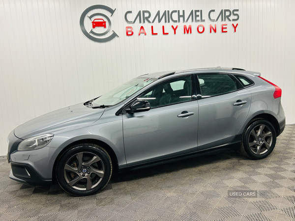 Volvo V40 DIESEL HATCHBACK in Antrim