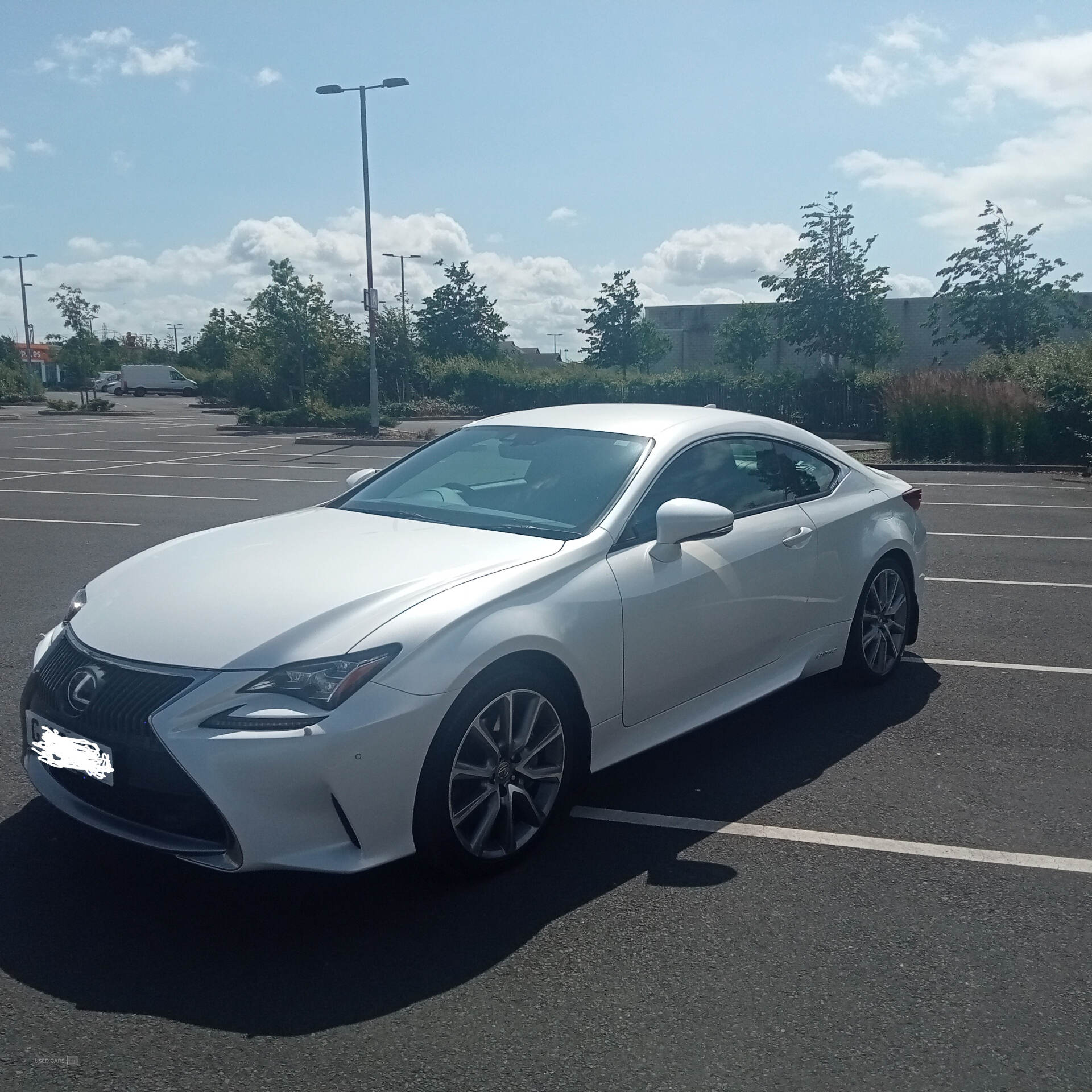 Sep 2016 Lexus RC 300h 2.5 Premier 2dr CVT