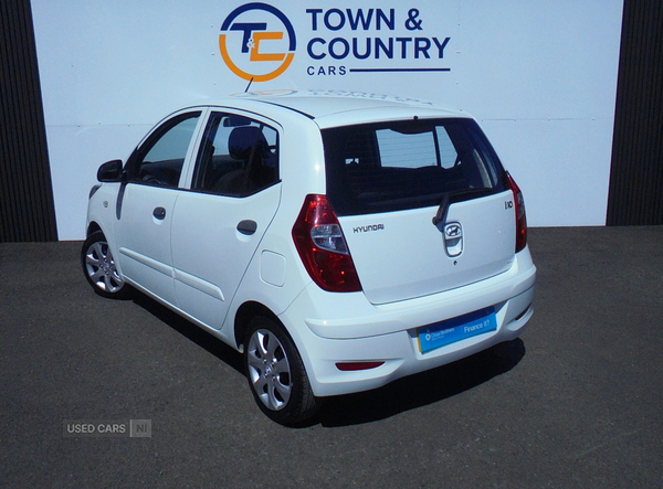 Hyundai i10 HATCHBACK in Antrim