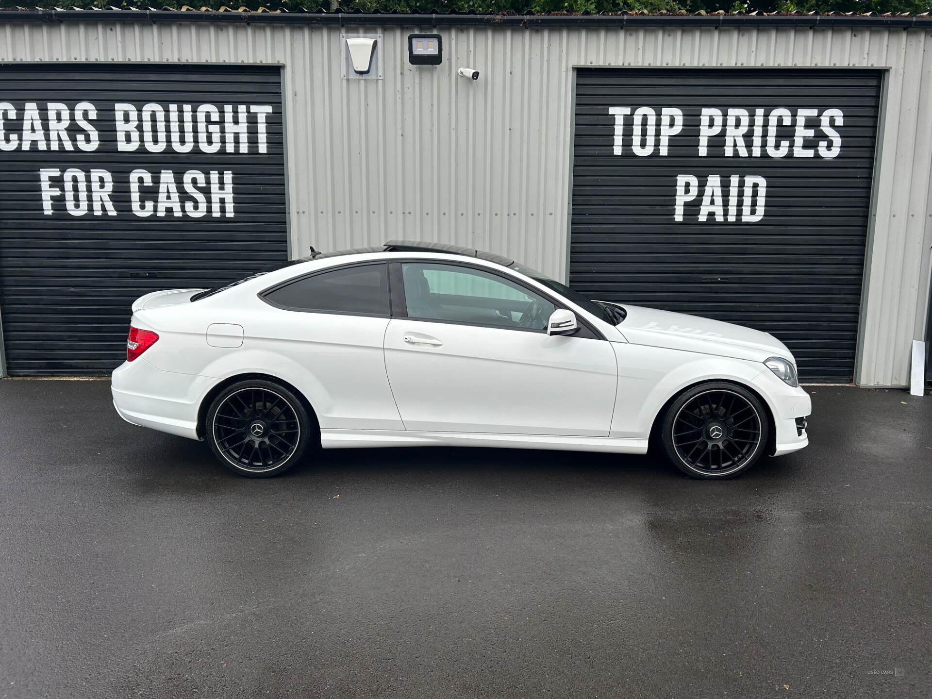 Jun 2013 Mercedes C-Class C220 CDI BlueEFFICIENCY AMG Sport Plus 2dr Auto