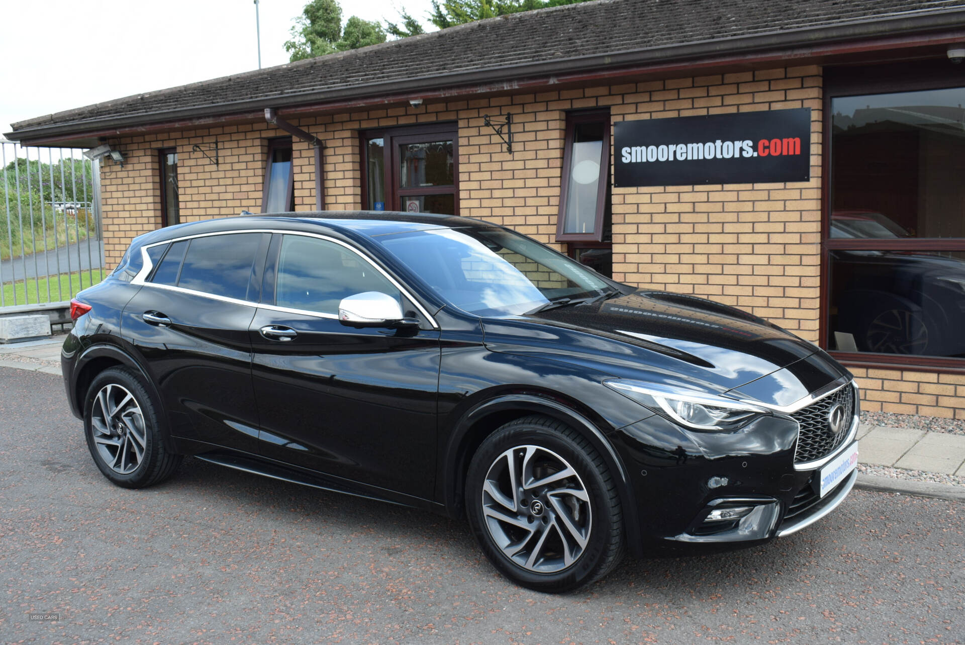 Mar 2017 Infiniti Q30 1.5d City Black Edition 5dr