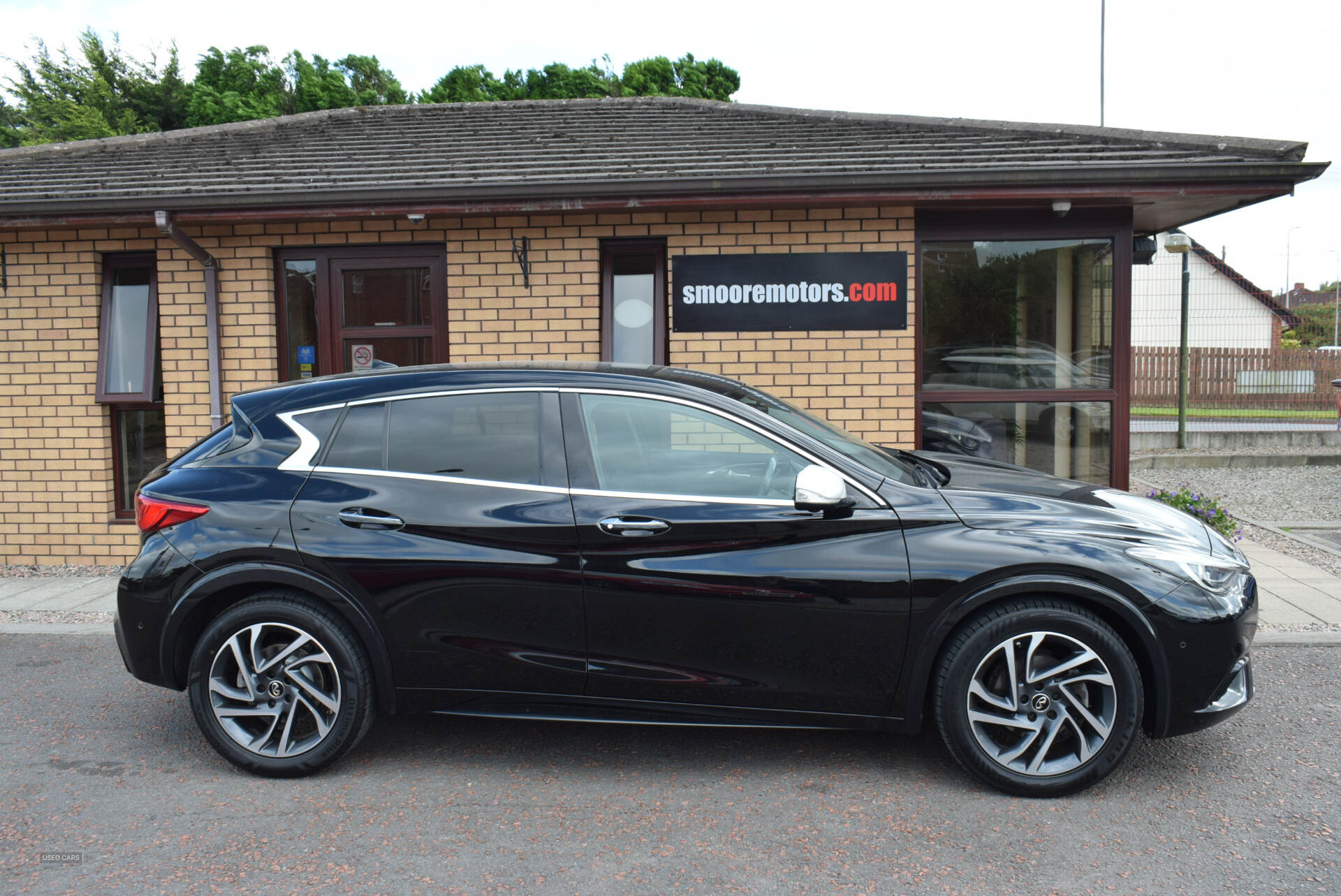 Mar 2017 Infiniti Q30 1.5d City Black Edition 5dr