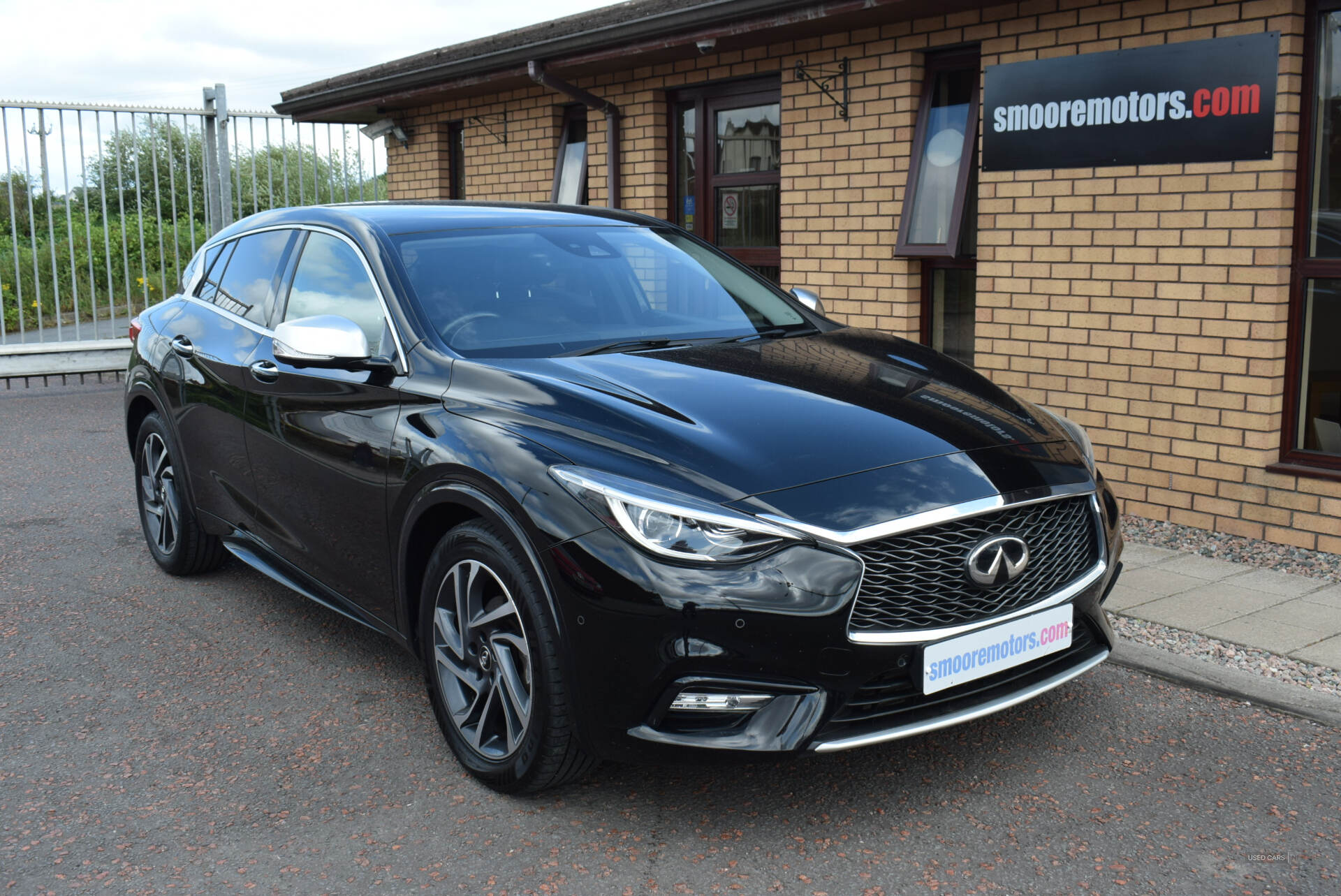 Mar 2017 Infiniti Q30 1.5d City Black Edition 5dr
