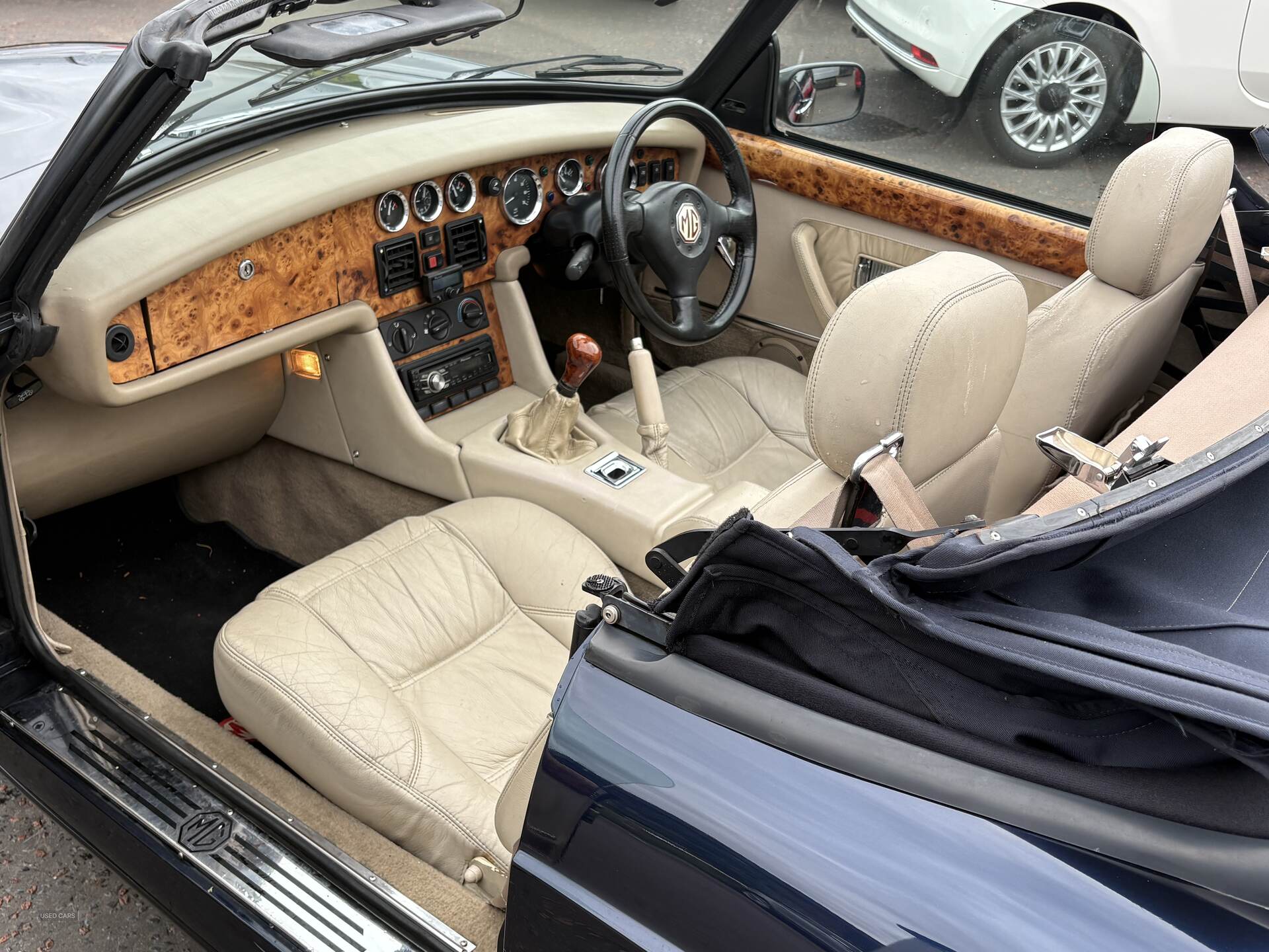  2009 MG RV8 3.9 v8