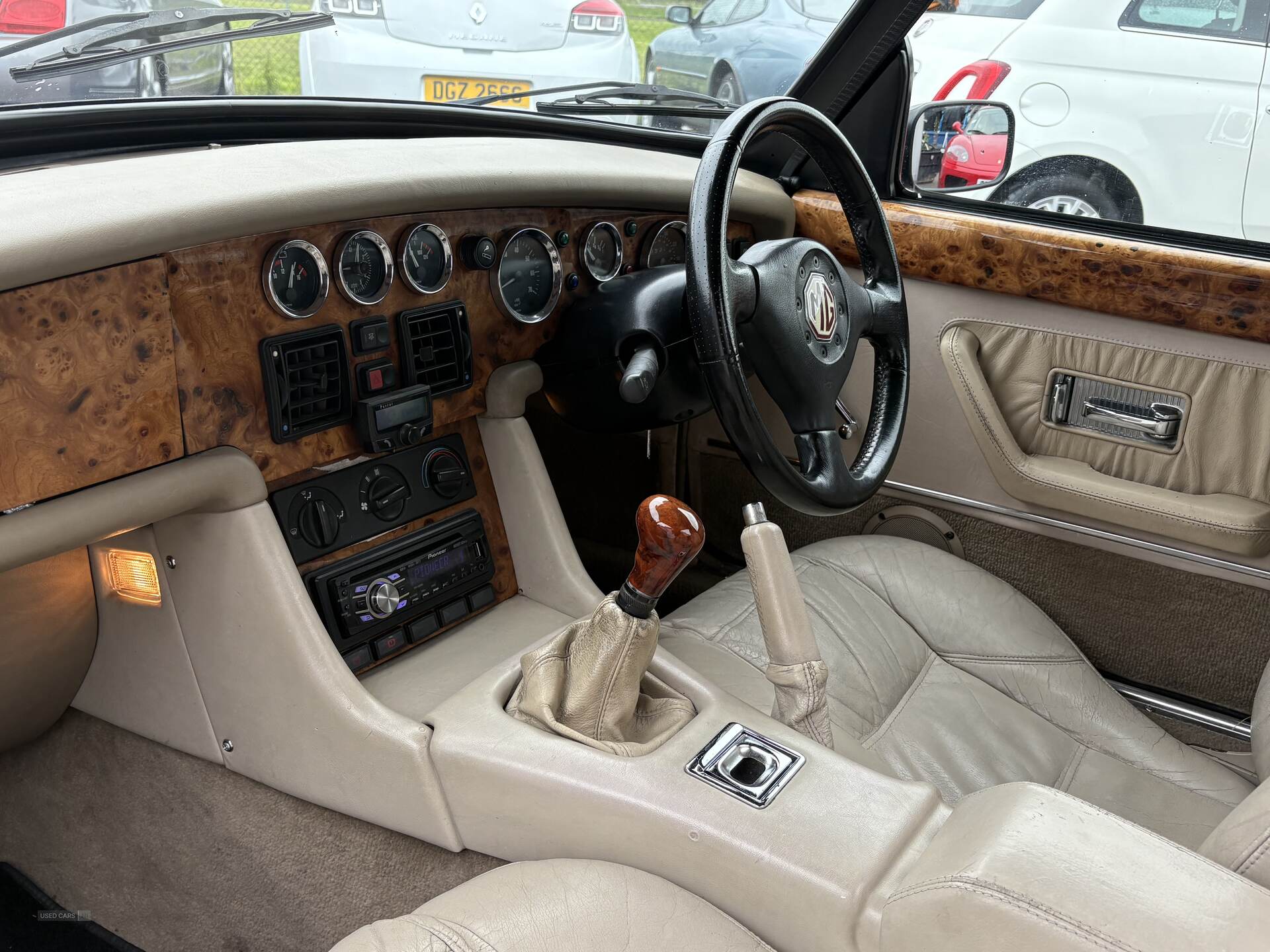  2009 MG RV8 3.9 v8