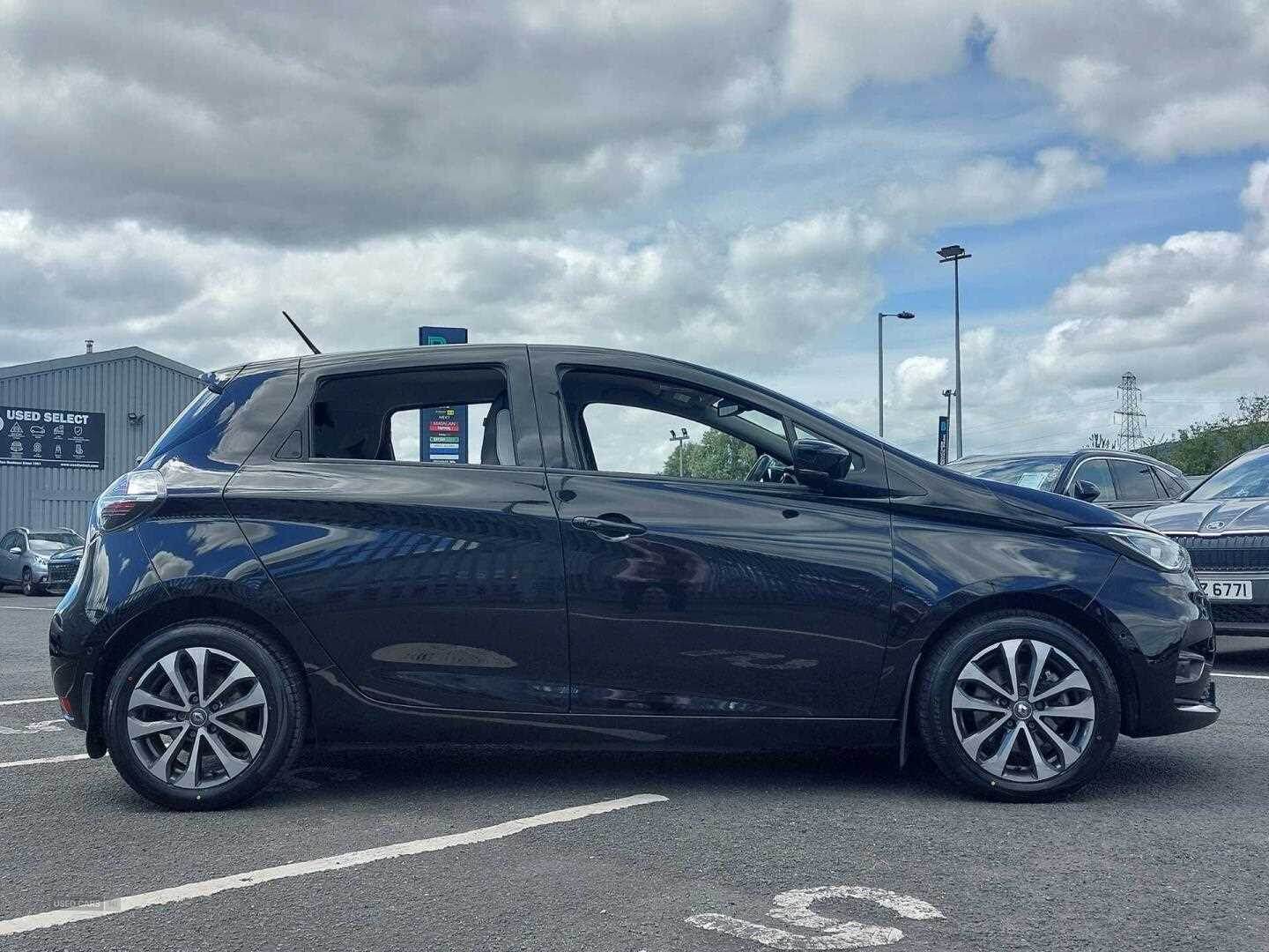 Jan 2022 Renault Zoe 100kW GT Line R135 50kWh Rapid Charge 5dr Auto