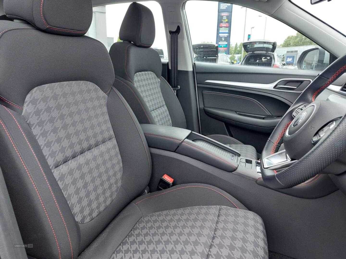 Dec 2024 MG ZS 130kW SE EV 51kWh 5dr Auto