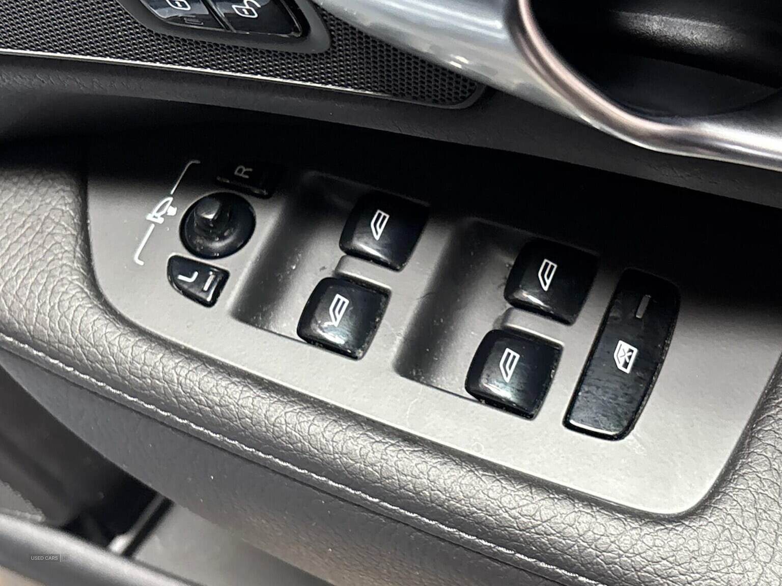 Jan 2020 Volvo S90 2.0 T4 Momentum Plus 4Dr Geartronic