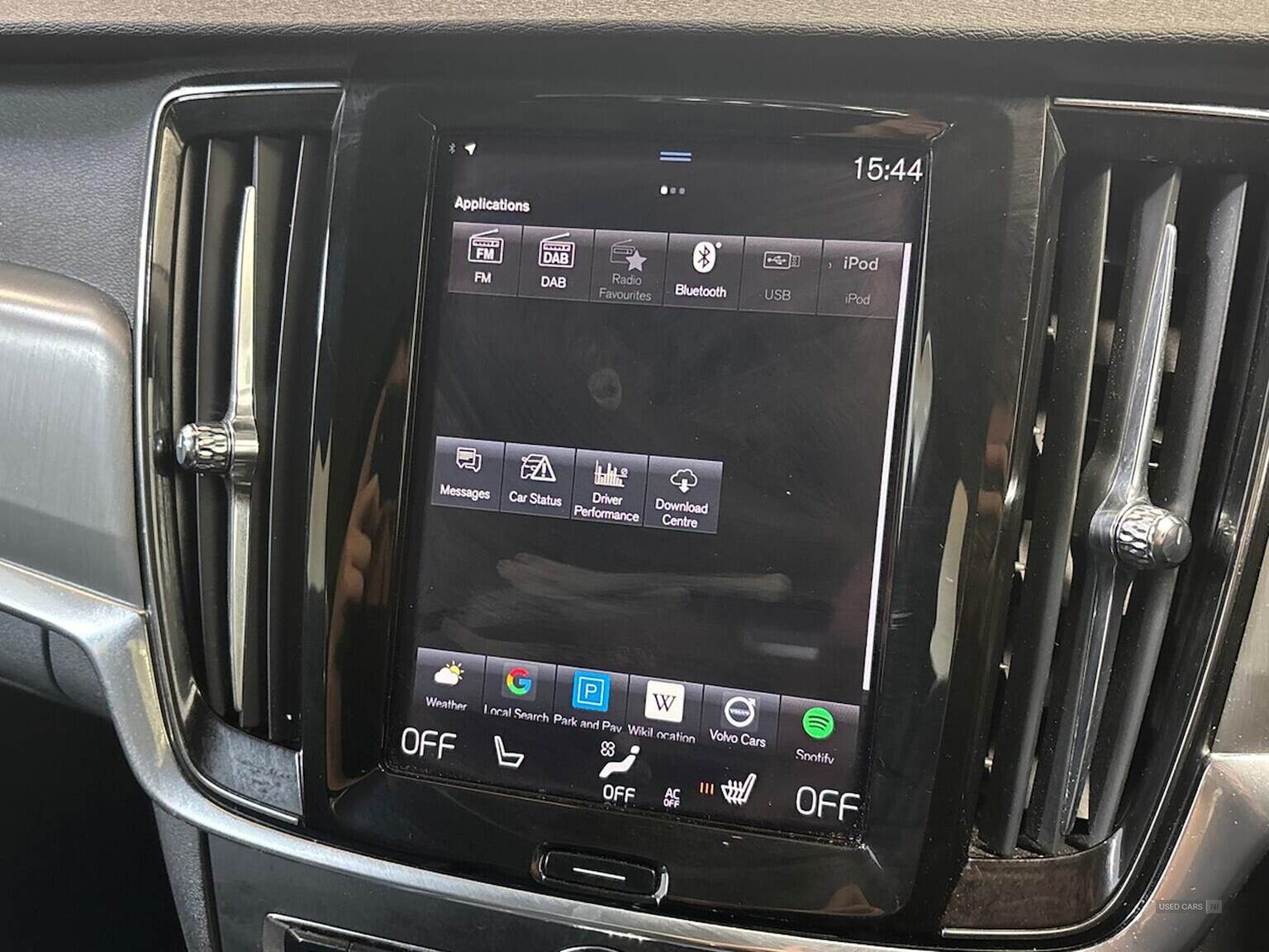 Jan 2020 Volvo S90 2.0 T4 Momentum Plus 4Dr Geartronic