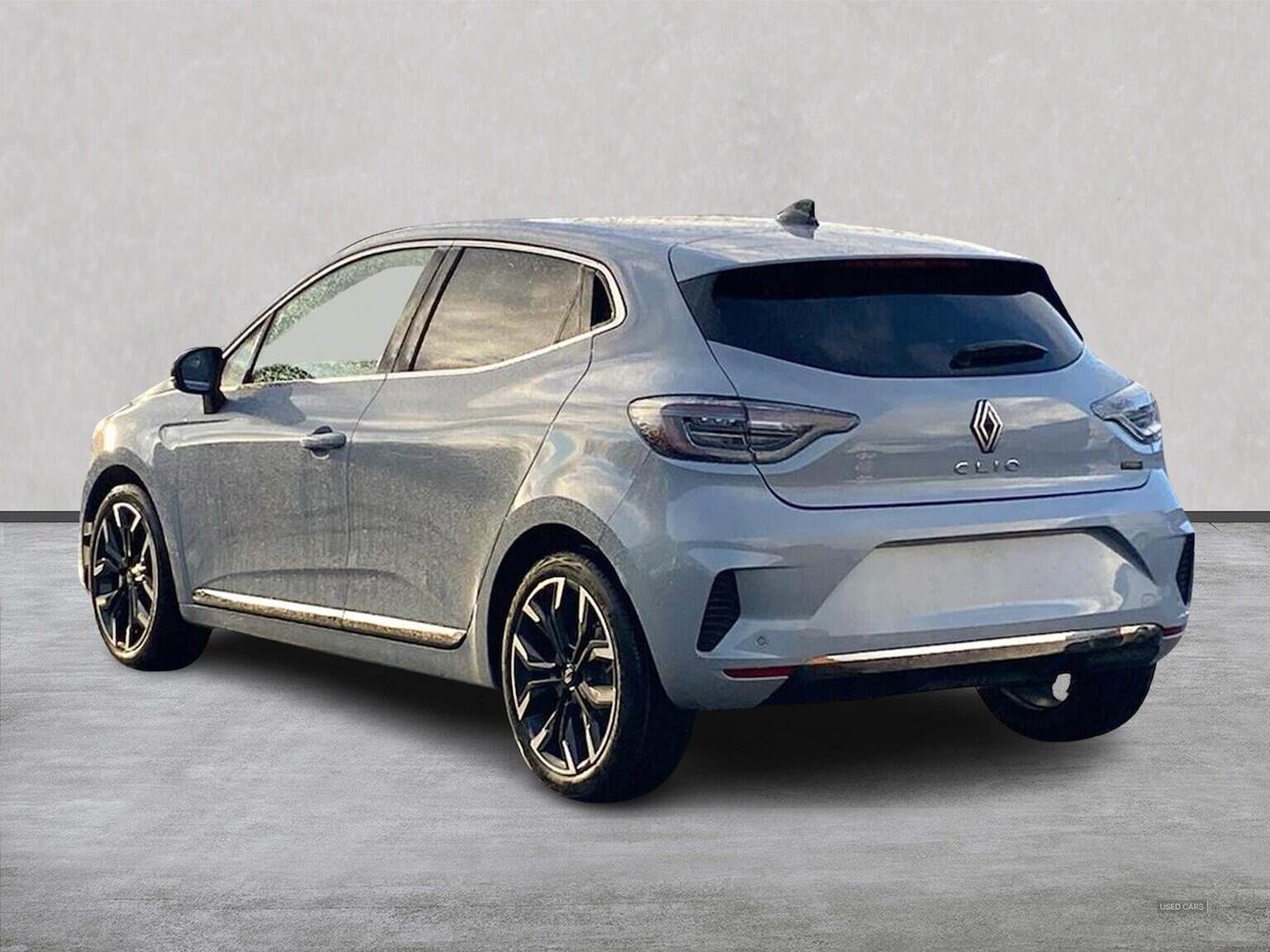 Jun 2025 Renault Clio 1.6 E-Tech Full Hybrid 145 Techno 5Dr Auto