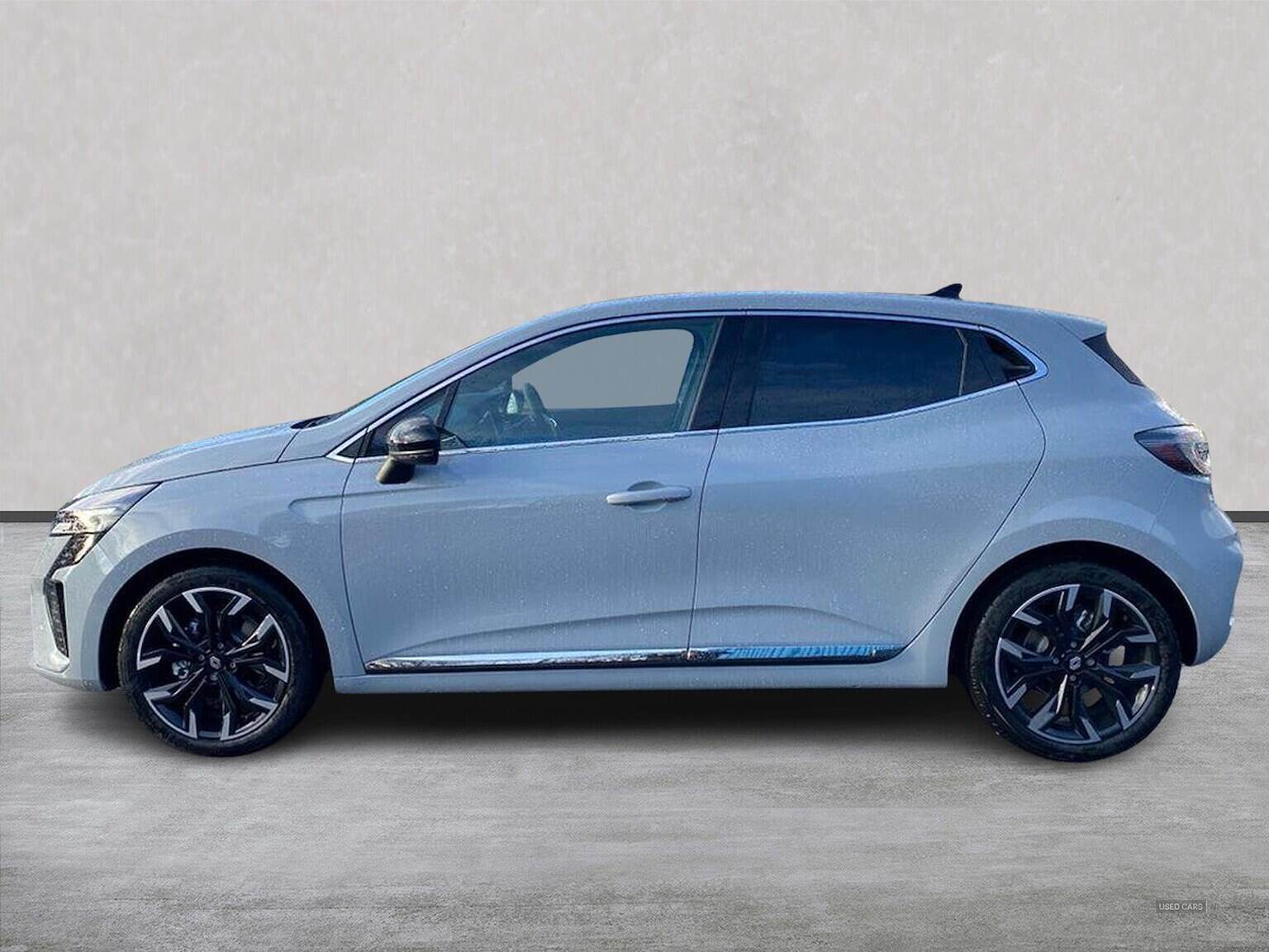 Jun 2025 Renault Clio 1.6 E-Tech Full Hybrid 145 Techno 5Dr Auto