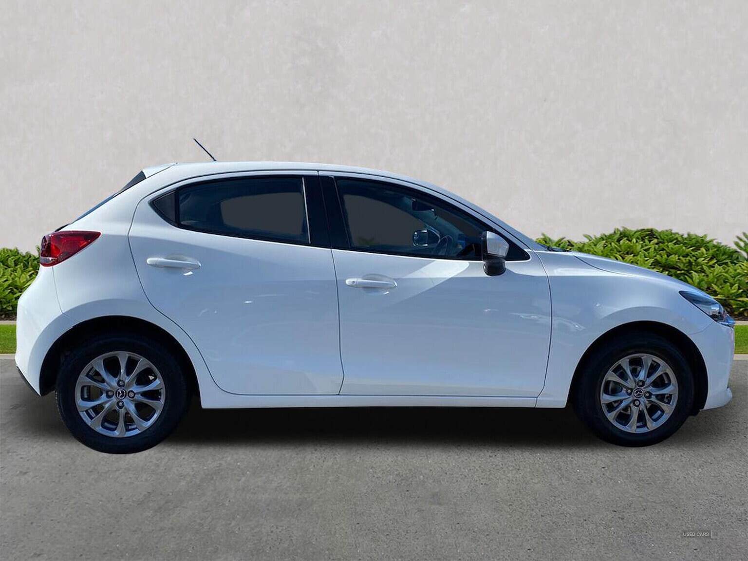 Apr 2022 Mazda 2 1.5 E-Skyactiv G Mhev Se-L 5Dr