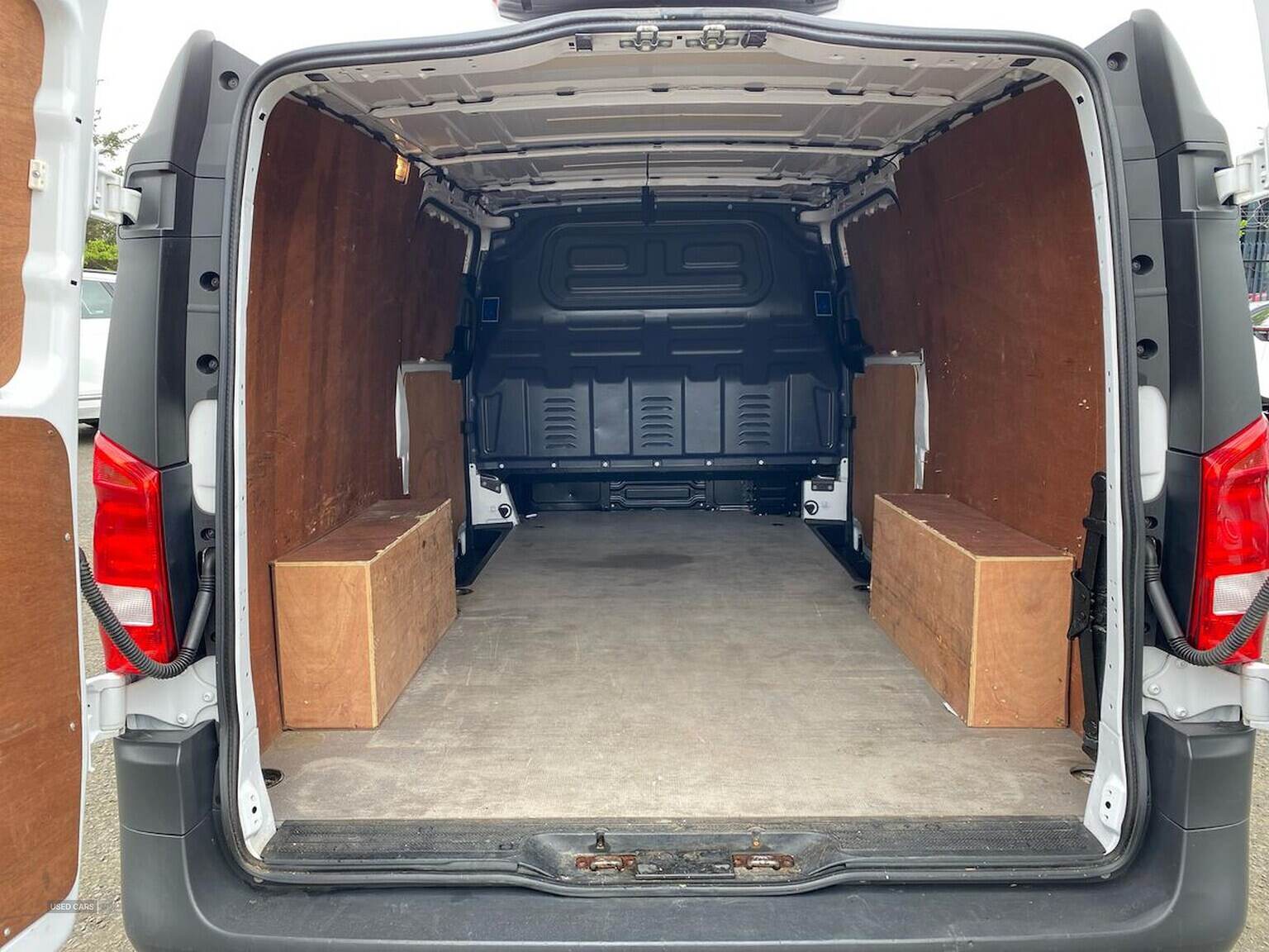 Dec 2021 Mercedes-Benz Vito 116Cdi Progressive Van 9G-Tronic