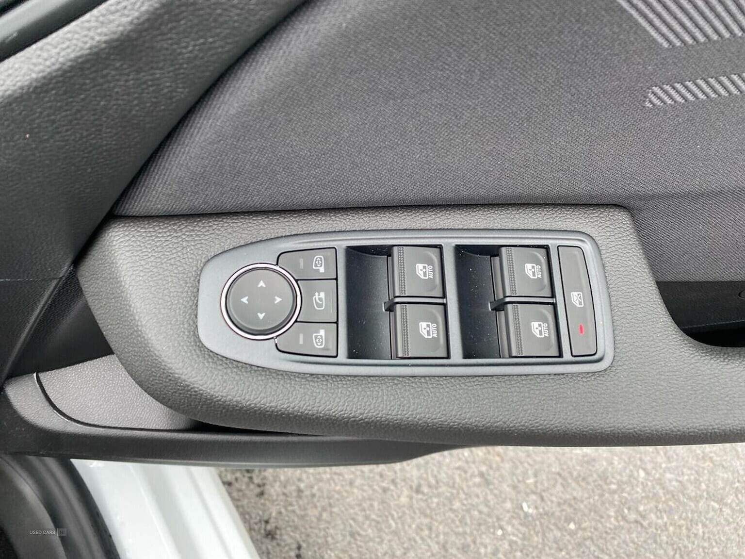 Jun 2025 Renault Clio 1.6 E-Tech Full Hybrid 145 Esprit Alpine 5Dr Auto