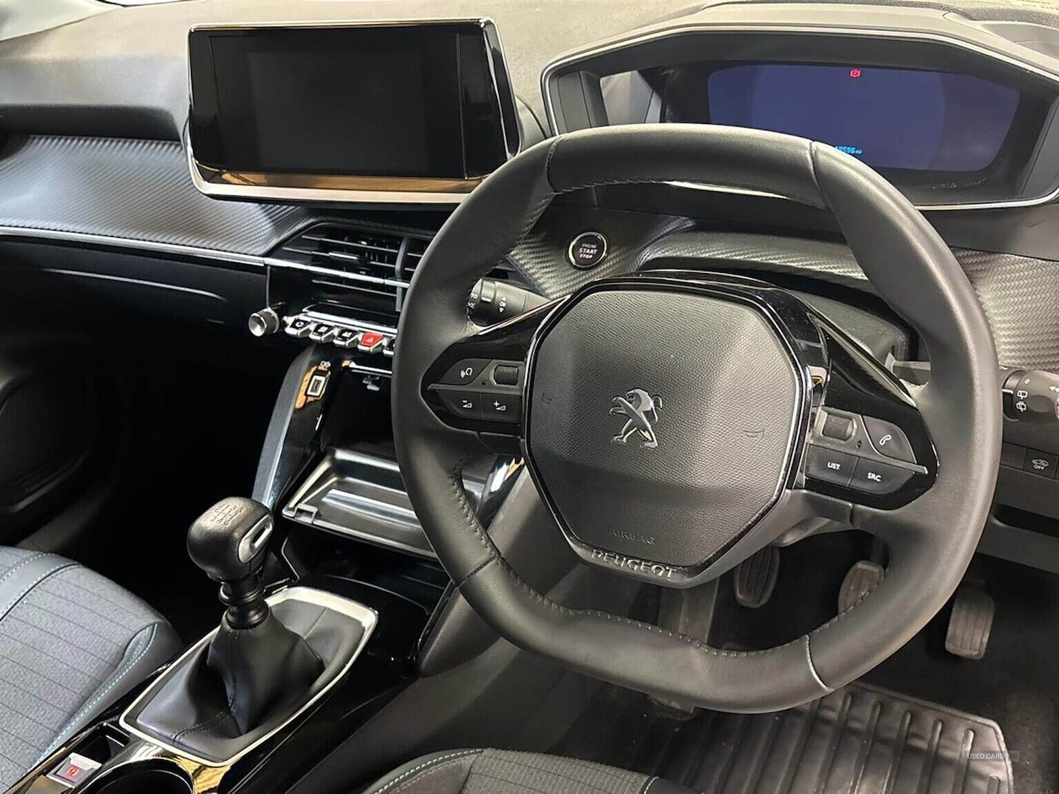 Jan 2022 Peugeot 208 1.2 Puretech 100 Allure Premium 5Dr