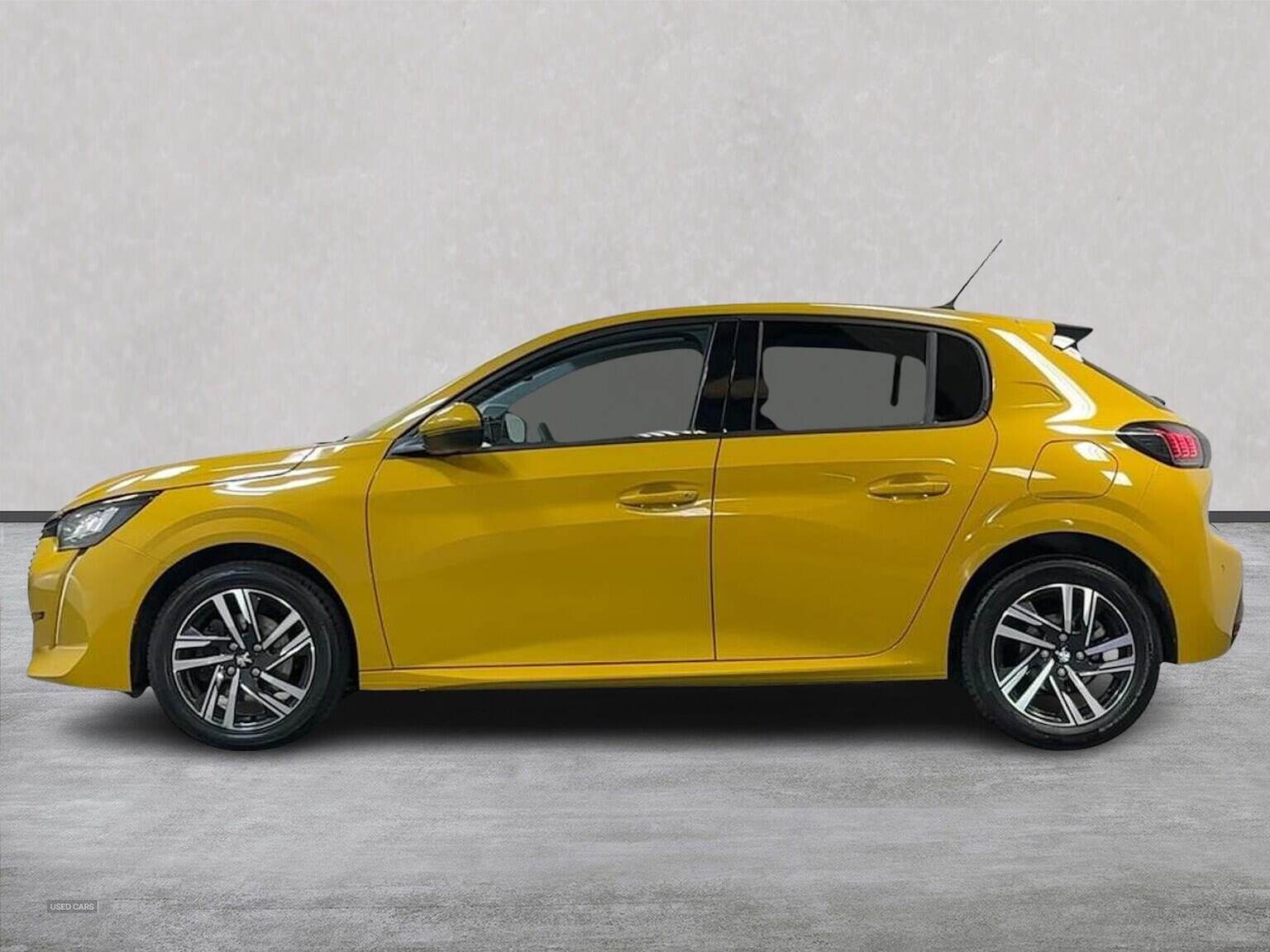Jan 2022 Peugeot 208 1.2 Puretech 100 Allure Premium 5Dr