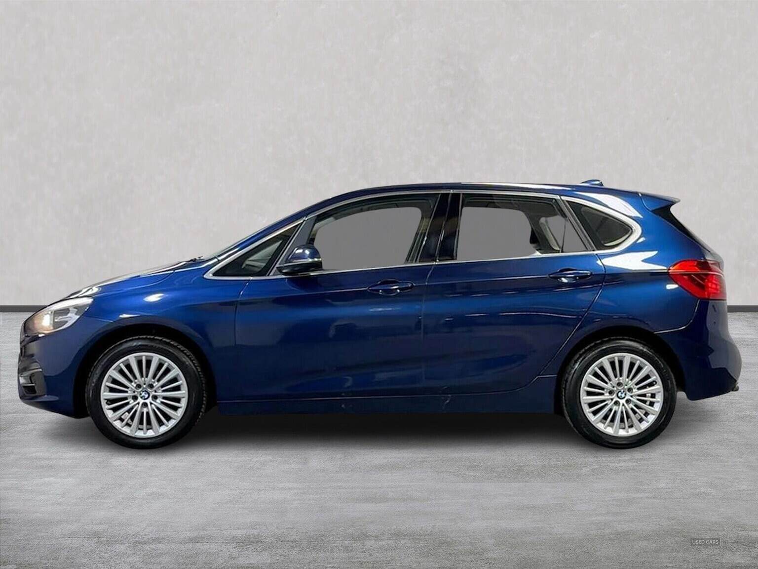 Feb 2016 BMW 2 Series 218D Luxury 5Dr Step Auto