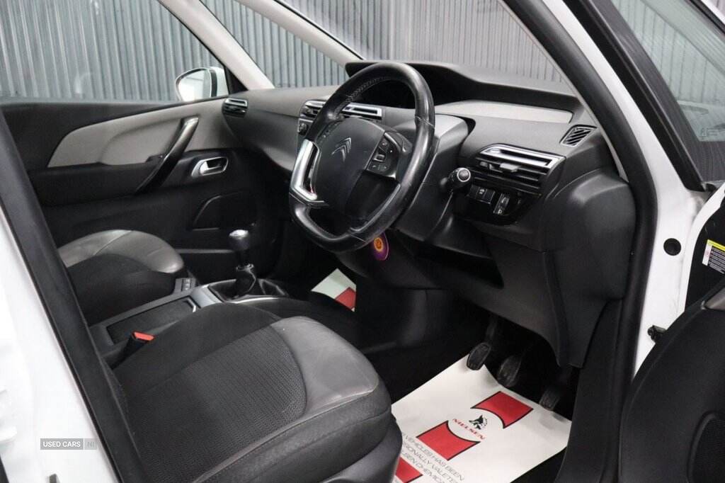 Oct 2016 Citroen Grand C4 Picasso 1.6 BlueHDi Flair 5dr