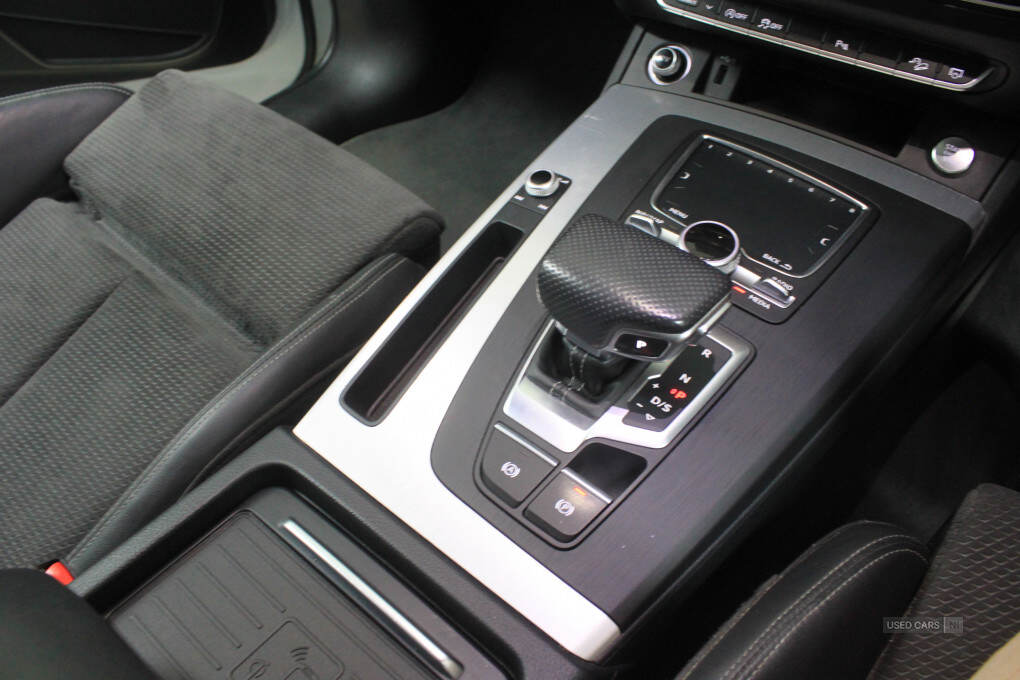 Jan 2019 Audi Q5 40 TDI Quattro S Line 5dr S Tronic