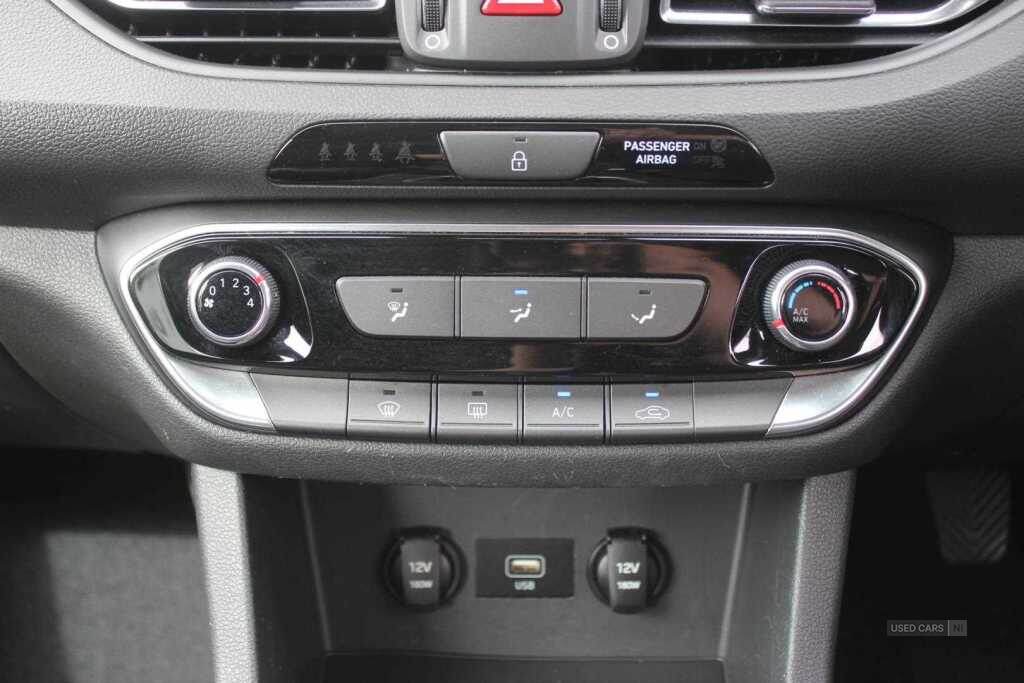 Jun 2021 Hyundai i30 1.0T GDi SE Connect 5dr