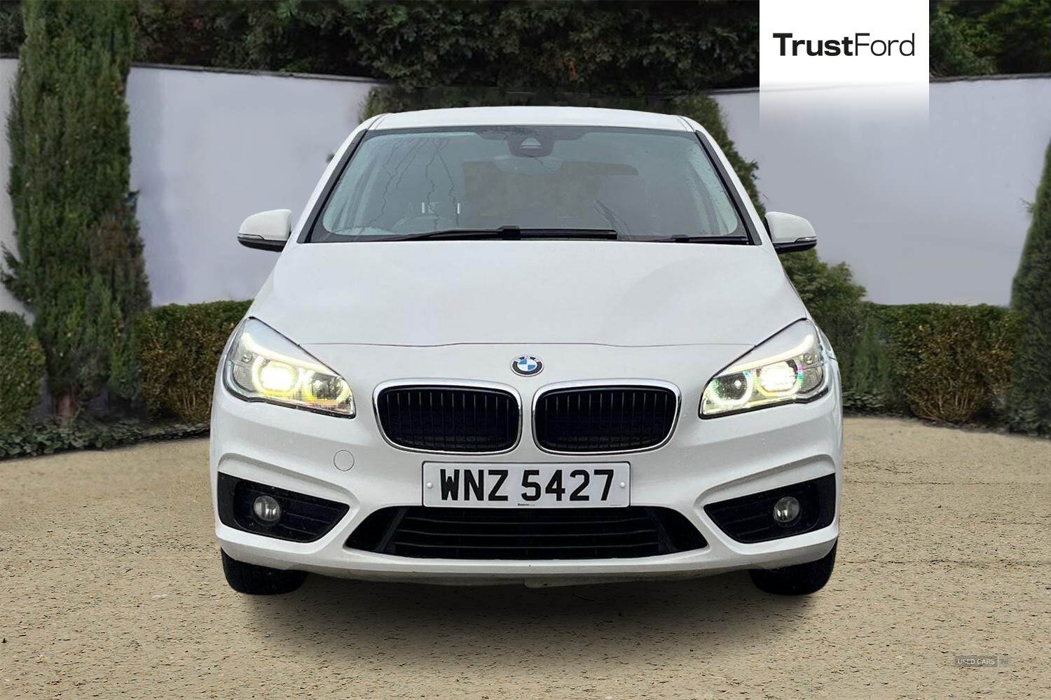 2015 BMW 2 Series 218i SE 5dr Step Auto